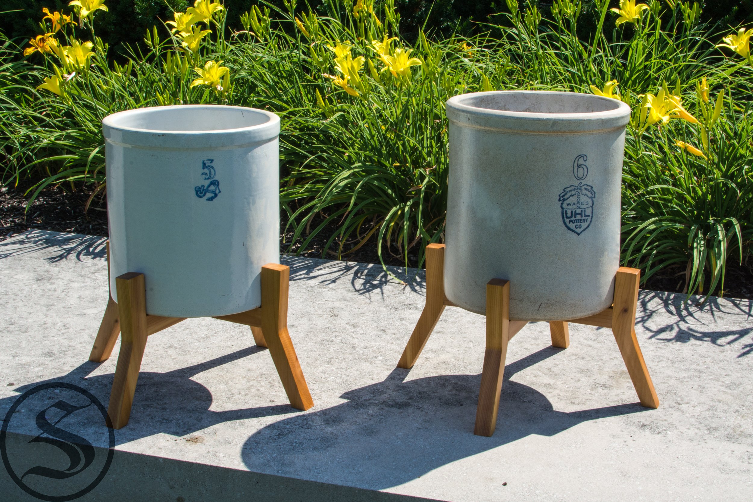 outdoor plant stands 3.jpg