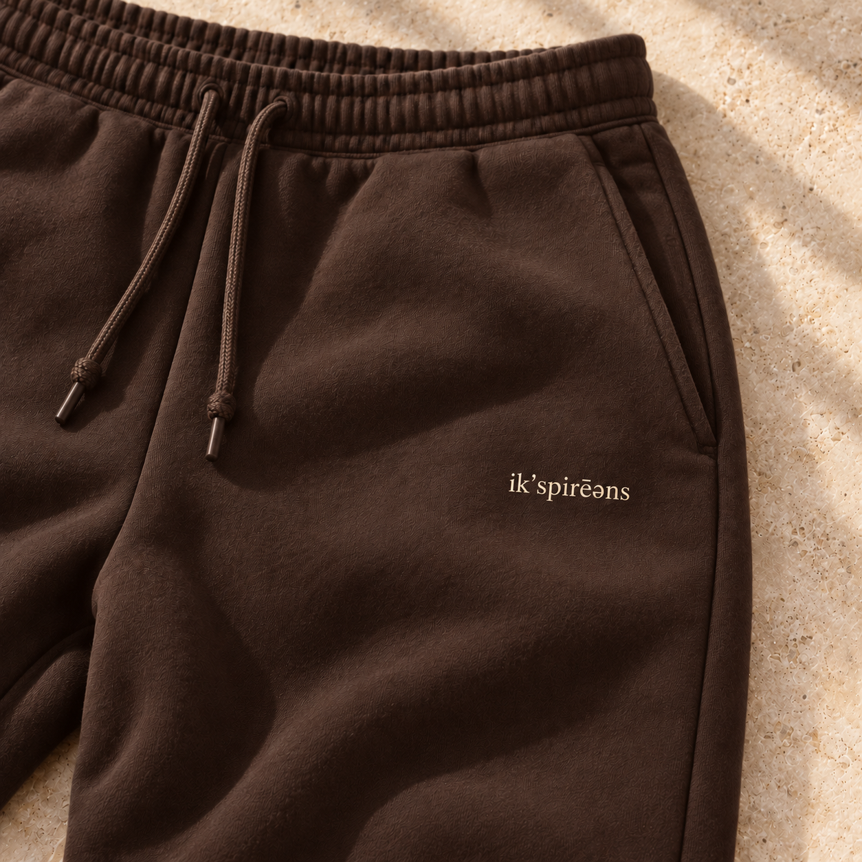 ikˈspirēəns Essential Sweatpant