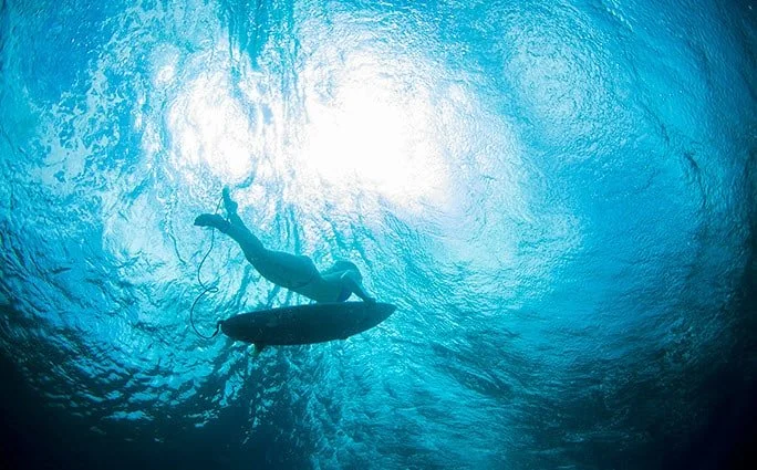carpe-vita-private-maldives-surf-charter-boat-surfing-8.jpg