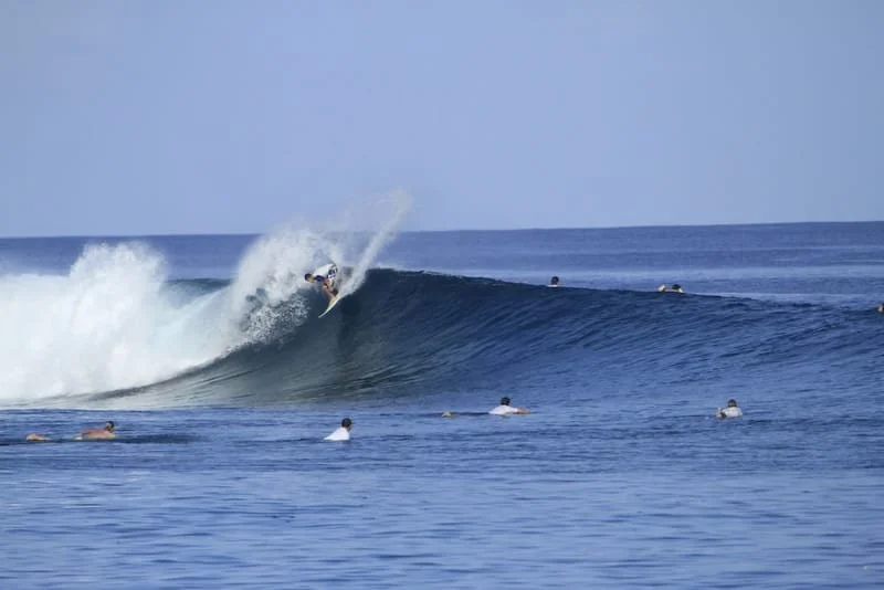 blue-star-surfaris-maldives-surf-charter-boat-north-mlae-atoll-5.jpg