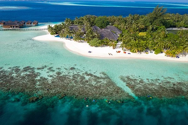 Vilamendhoo-Aerial-1-600x400.jpg