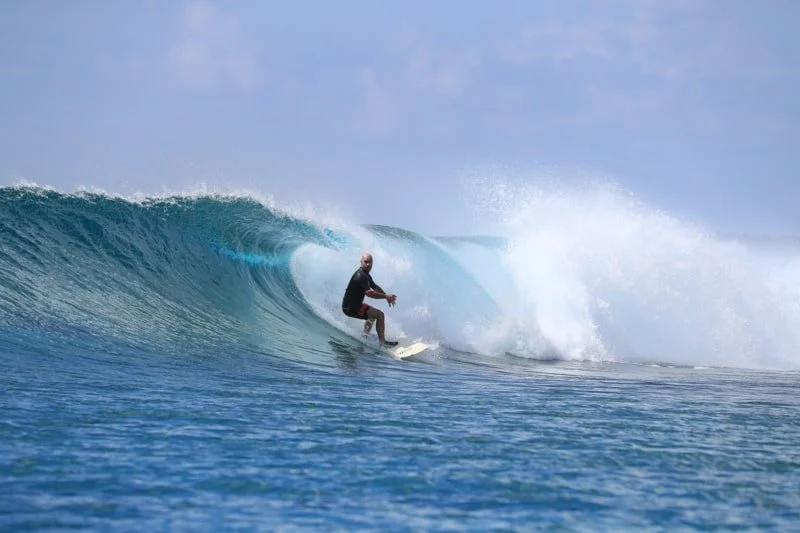 carpe-vita-private-maldives-surf-charter-boat-surfing-6.jpg