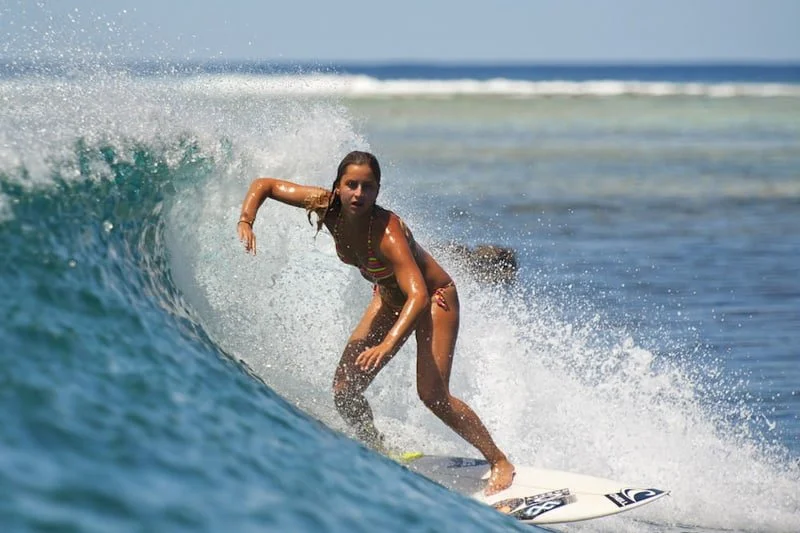 blue-star-surfaris-maldives-surf-charter-boat-north-mlae-atoll-3.jpg