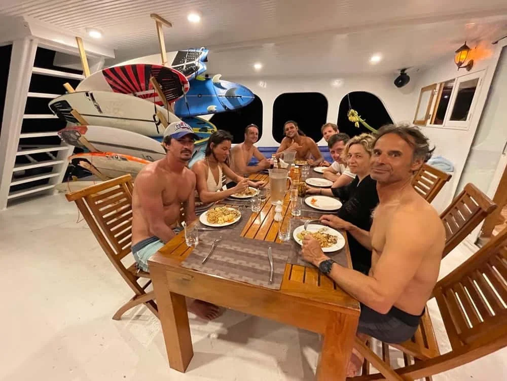 southern-cross-maldives-surf-charter-north-male-atoll-south-male-atoll-blue-start-charters-4.jpg