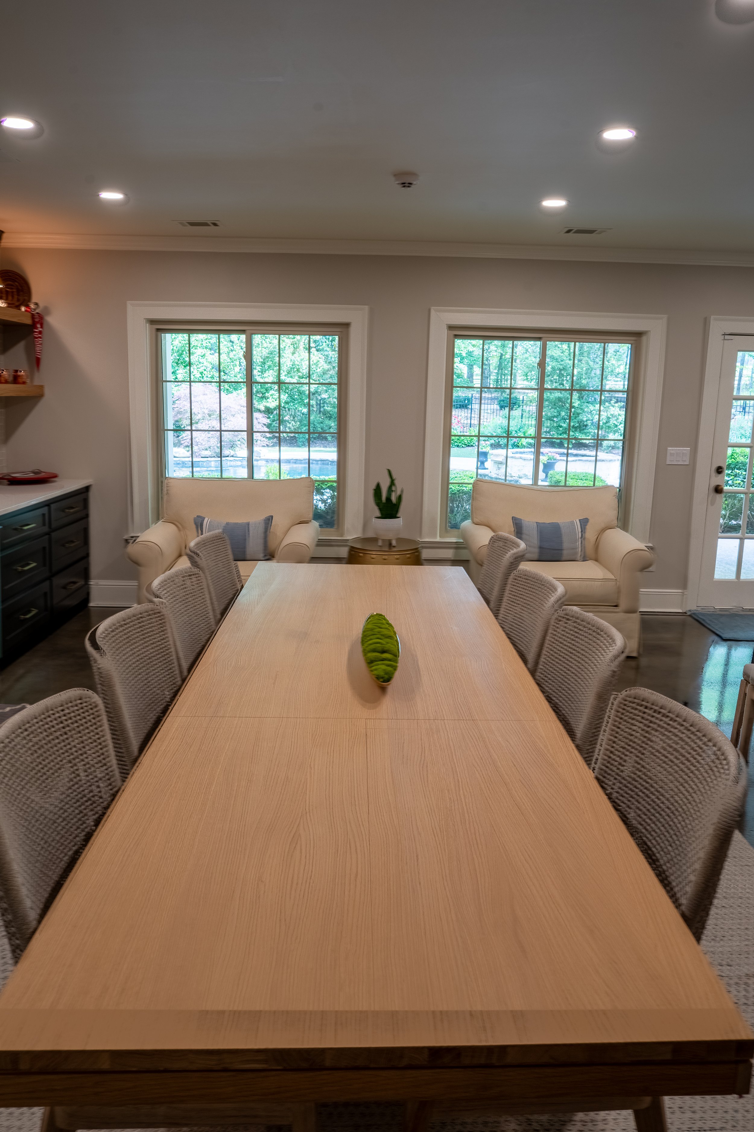 Dasement Dining Room-8 (1).jpg
