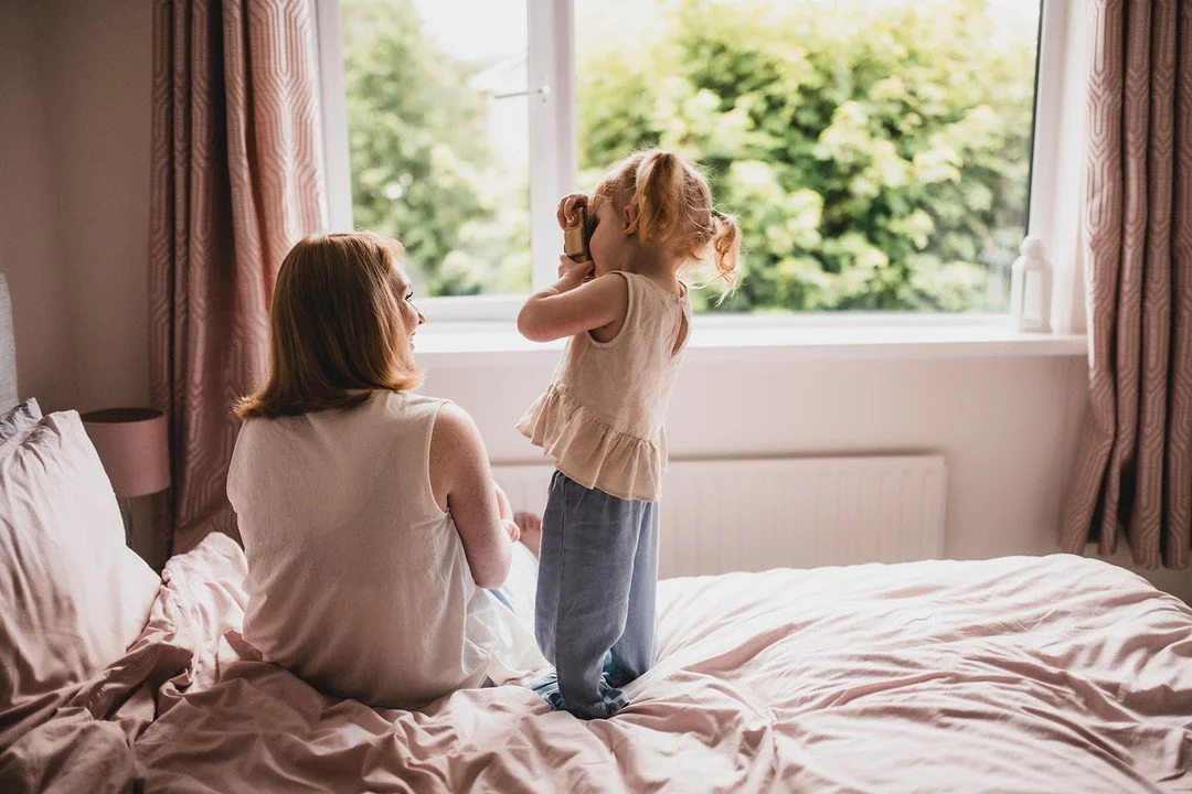 Just love this photo. The connection between Mum and little girl, as she feeds her little one. It's just happy 🧡
#wicklow #CapturedMoment #newbornphotographer #dublinphotographer #familyphotographer #irishfamily #lifestyle