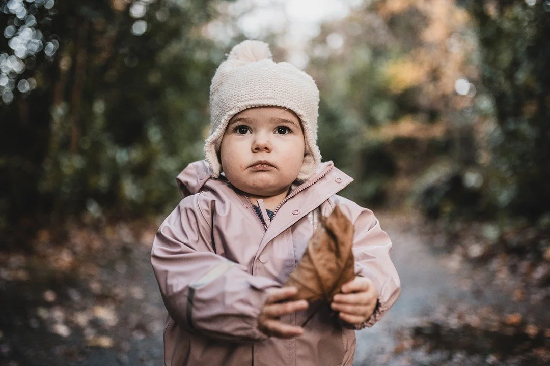 Winter outdoor shoots can be so nice - just wrap up well. The woods can be lovely at this time of year, with the leaves down there can be lots of beautiful light. 🧡
#wicklow #CapturedMoment #newbornphotographer #dublinphotographer #familyphotograph