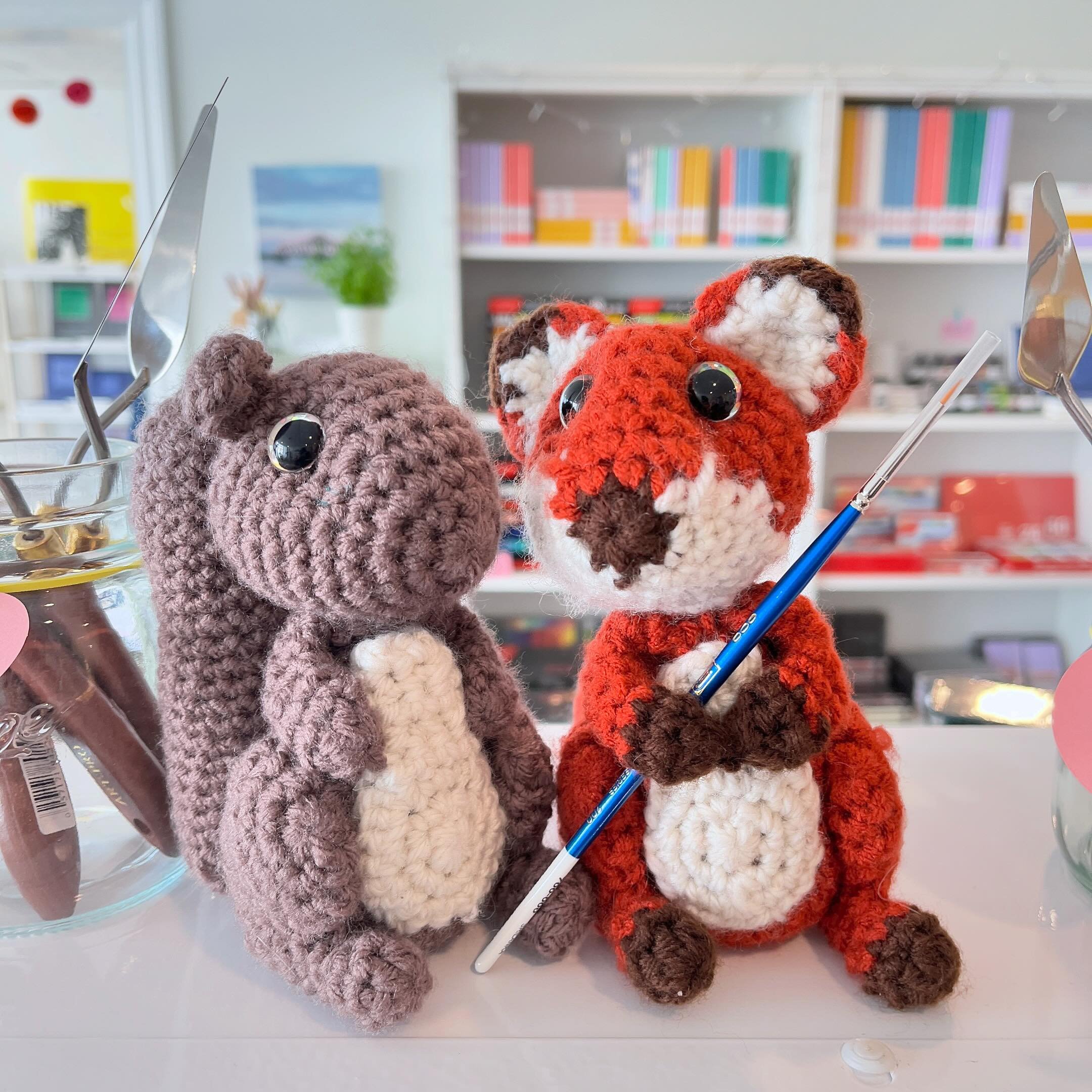 This is not a drill. A very kindhearted soul actually made these little creatures for us! 👉🏼 This is Effie and the Fox! For real! In case you didn&rsquo;t know, Effie is a squirrel. 🙊 One of our (favourite) customer&rsquo;s crocheted this and it w