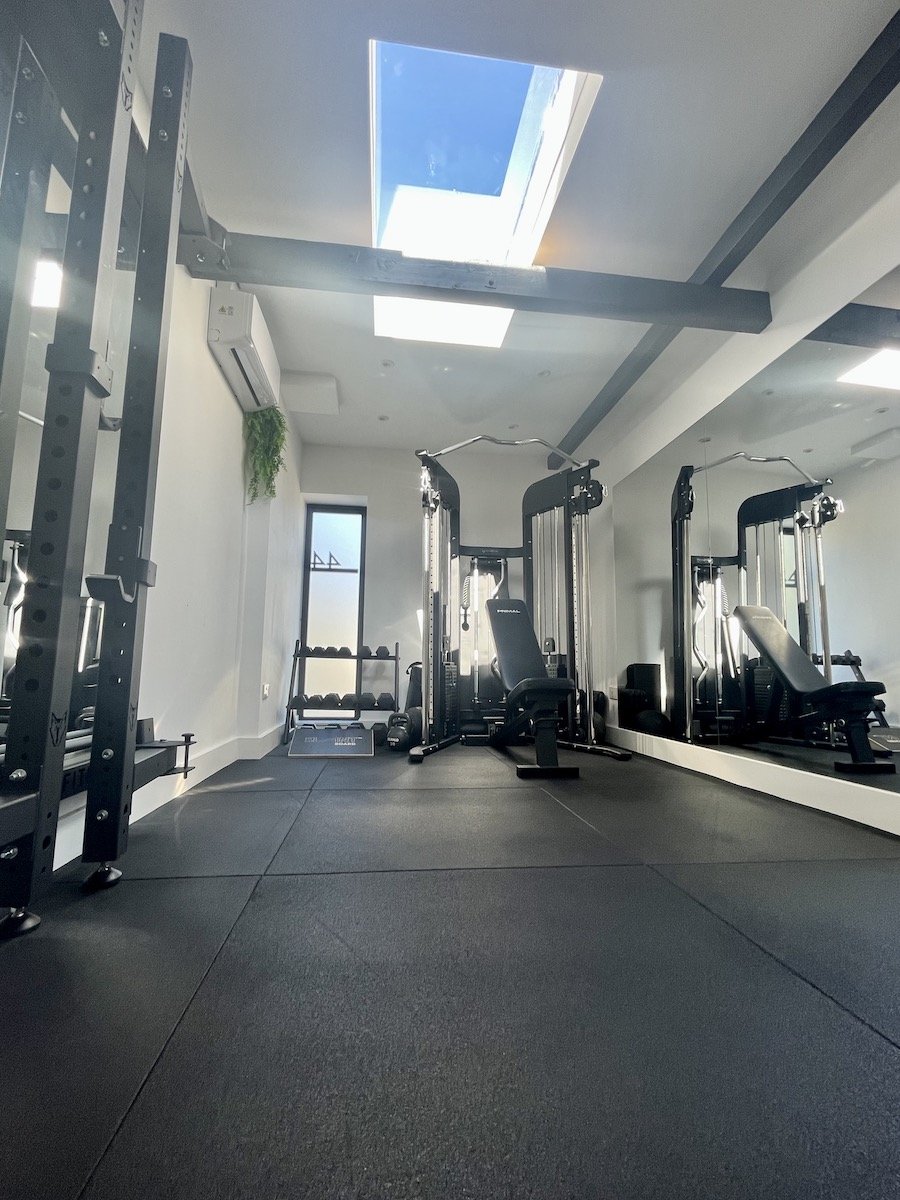 gym-harpenden-interior-low.jpeg