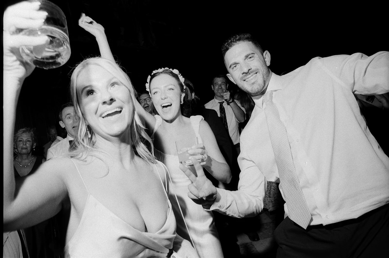AV 260828 Sam Mike - Dancing-260.jpg