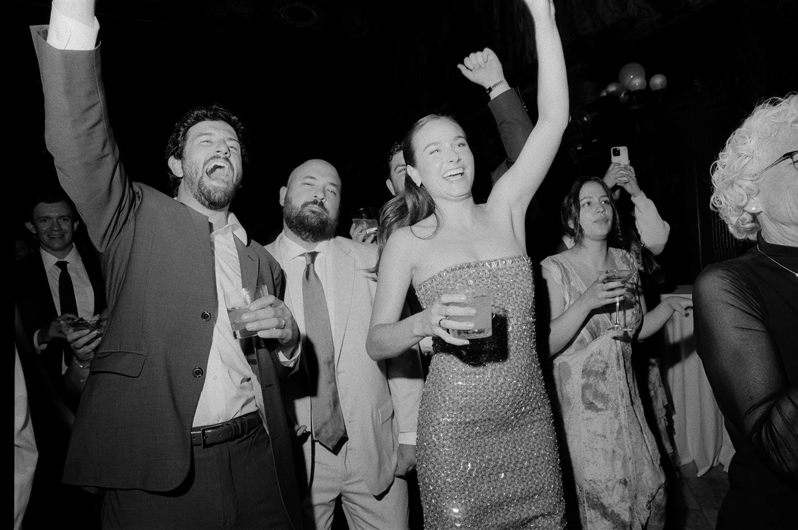 AV 260828 Sam Mike - Dancing-271.jpg