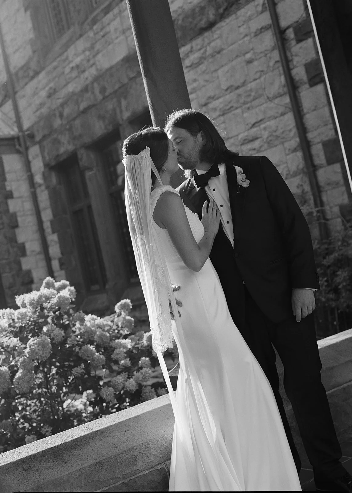 AV 260828 Sam Mike - First Look-82.jpg