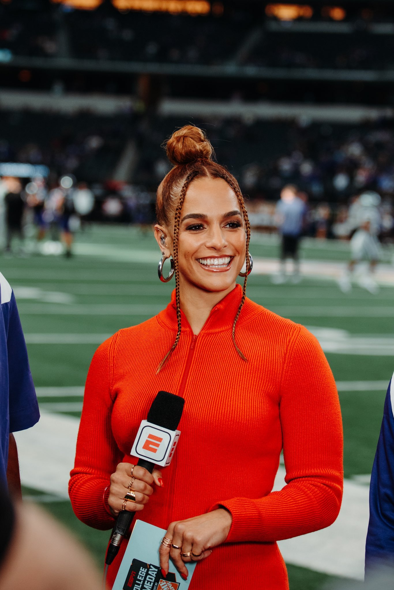Jess Sims for College Game Day