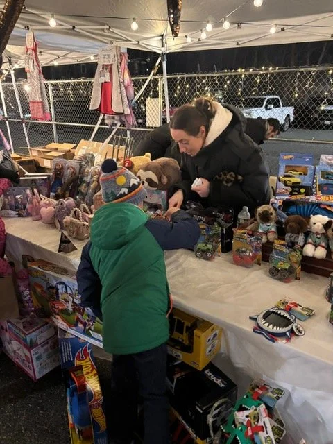 WRMS Holiday Market