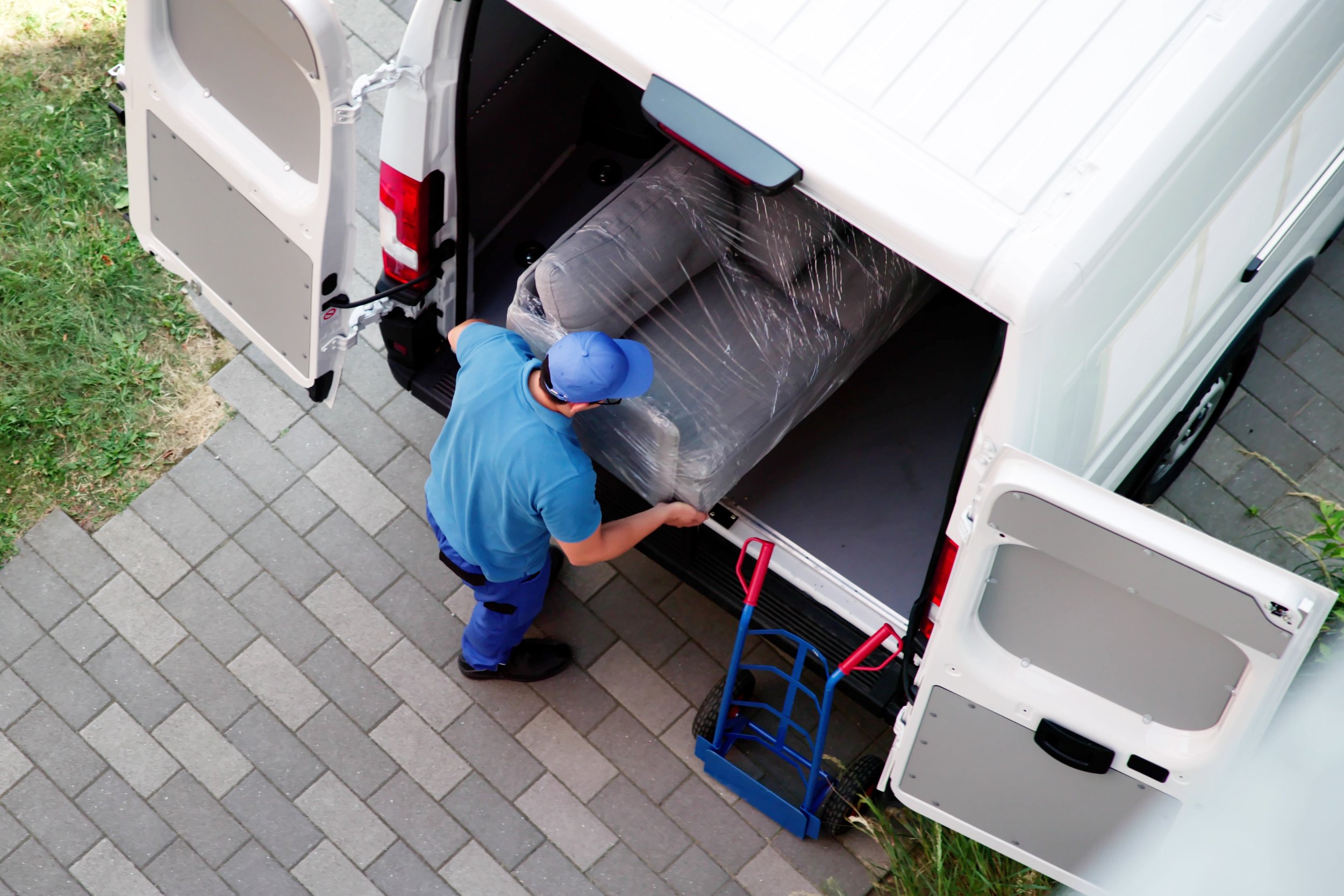 Can Movers Disassemble and Reassemble Furniture?