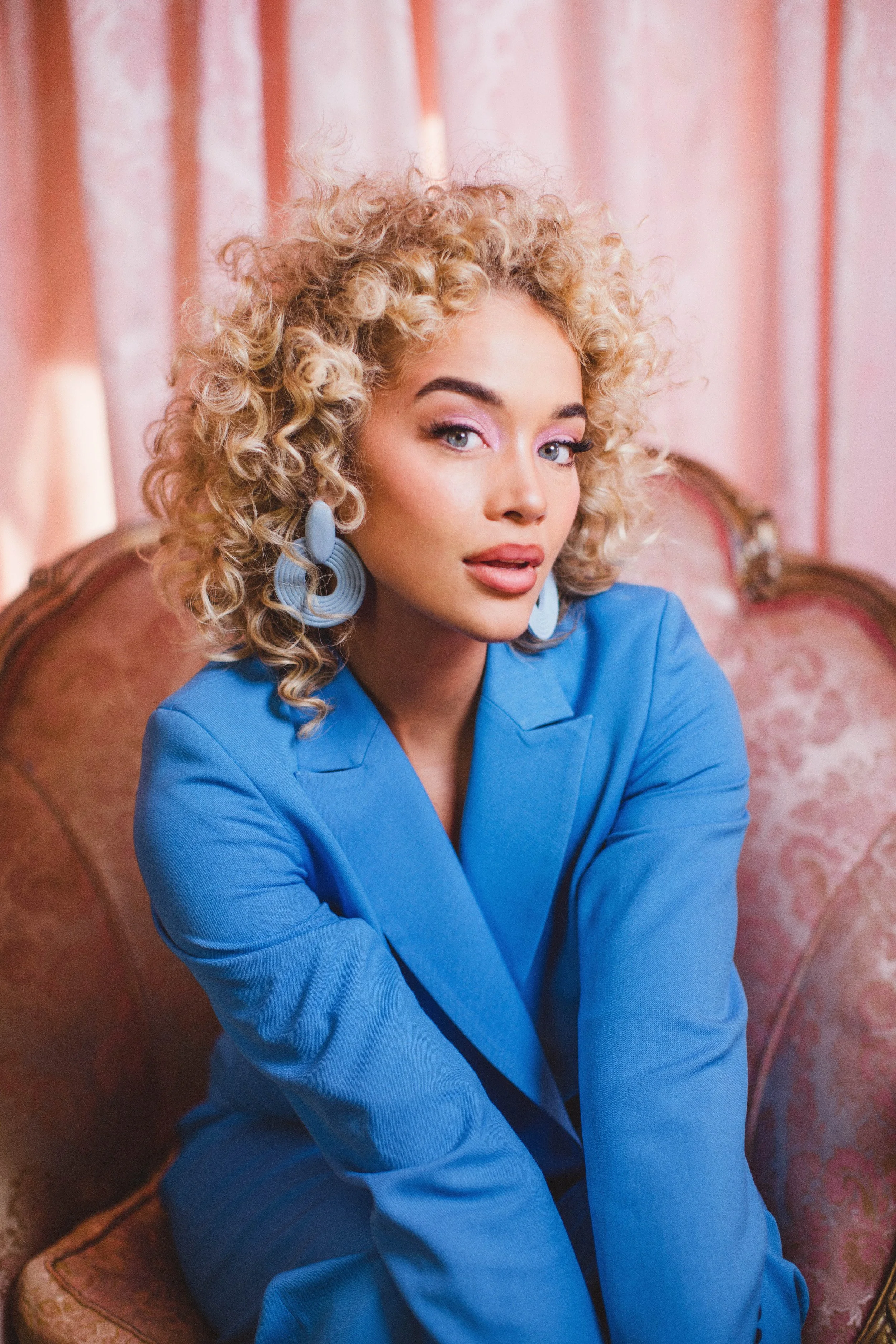 goldenbarbie-jasmine-sanders-mariann-vik.jpg