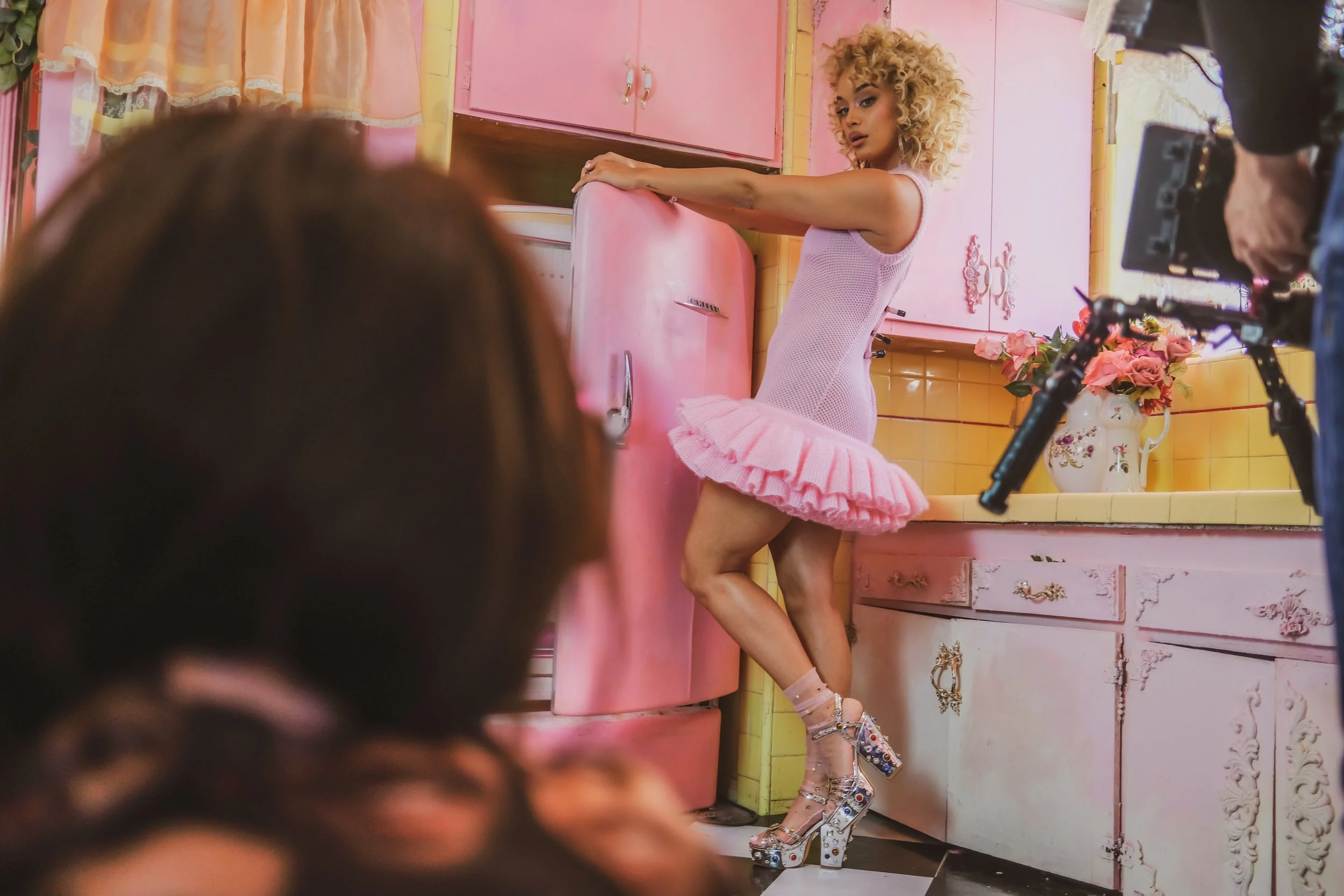 jasmine-sanders-mariann-vik-golden-barbie.jpg