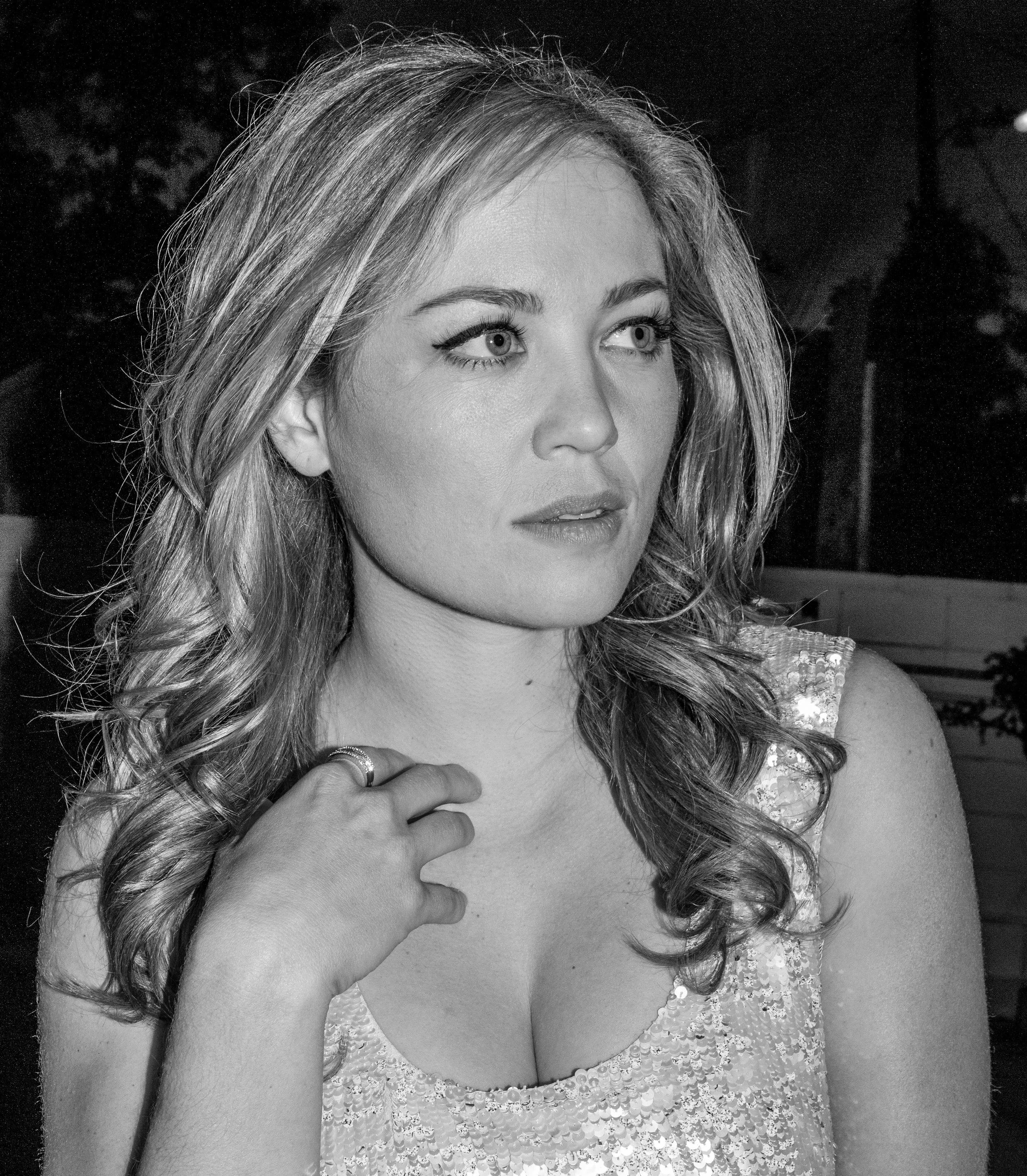 Erika-Christensen-parenthood-mariann-vik-2minutter-fashion.jpg