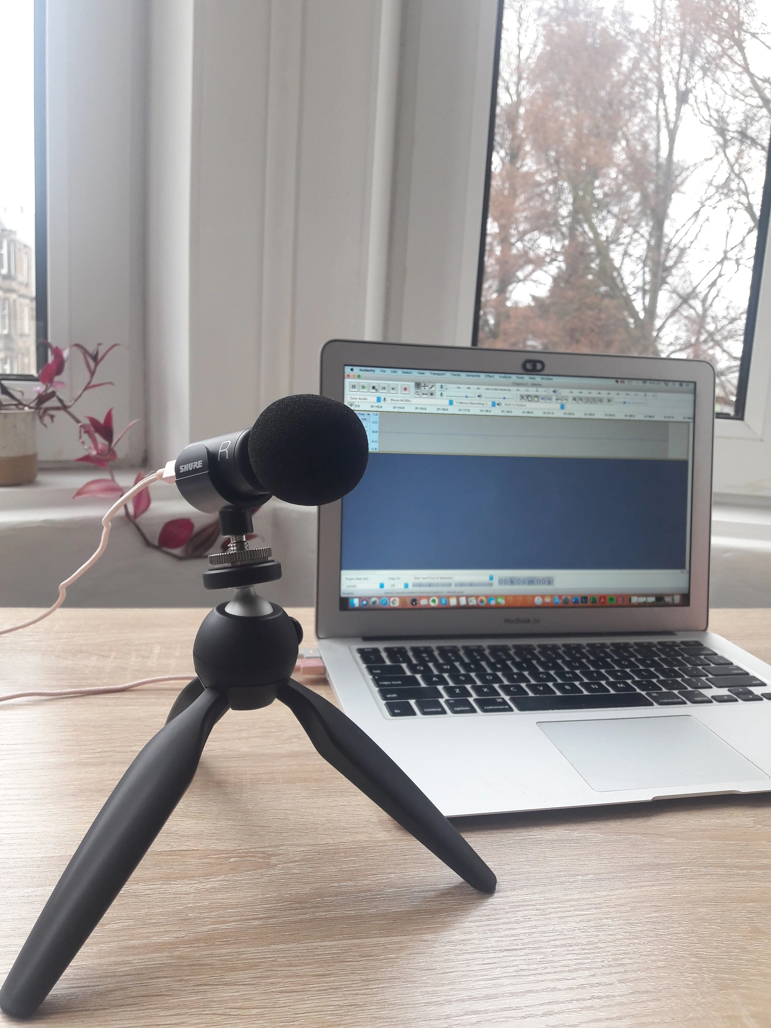 Enregistrer un livre audio intuitif depuis mon salon à Édimbourg