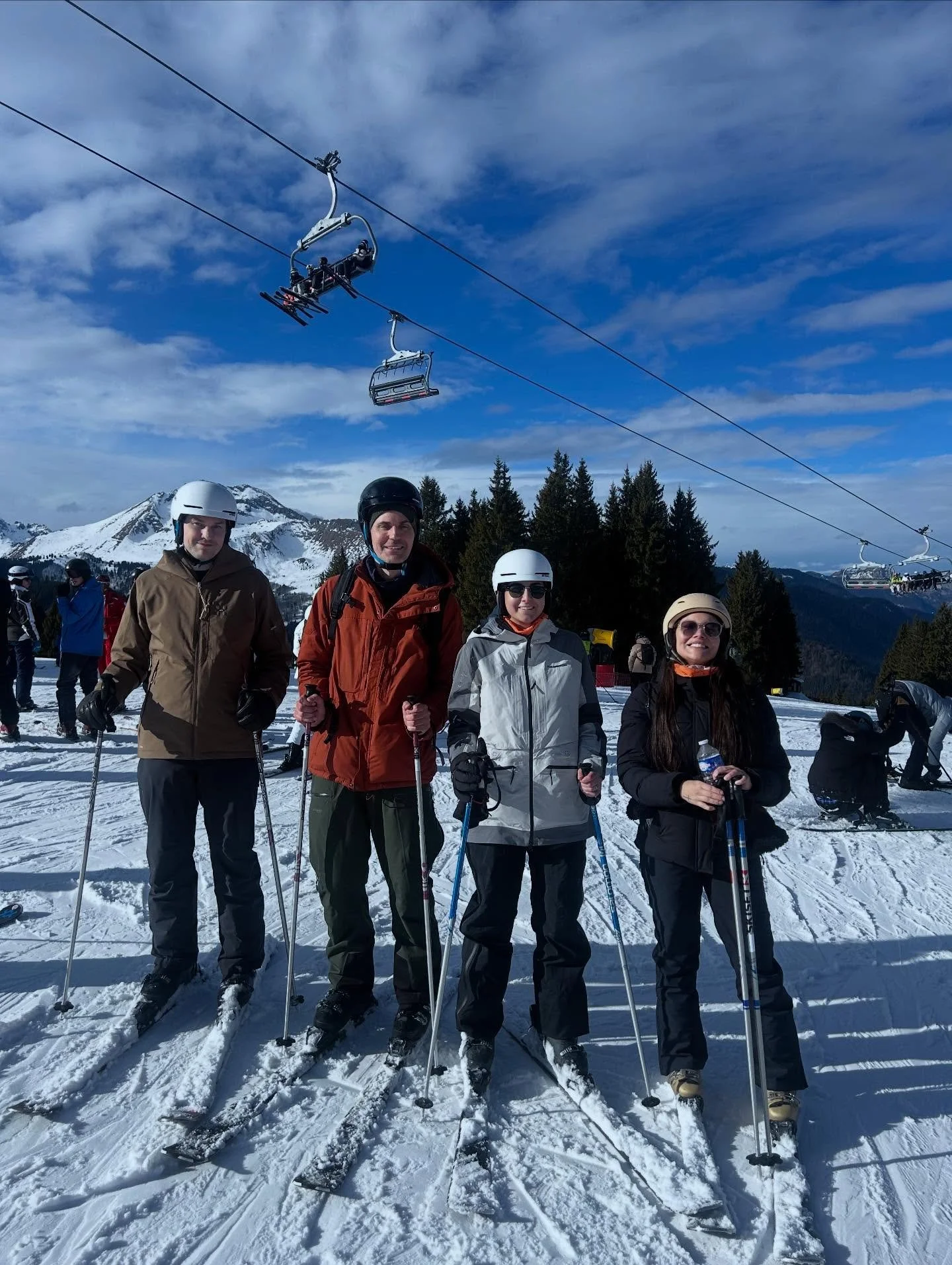 Morzine Pt.2⛷️❄️🏔️🇫🇷👩🏻&zwj;💻👨🏻&zwj;💻