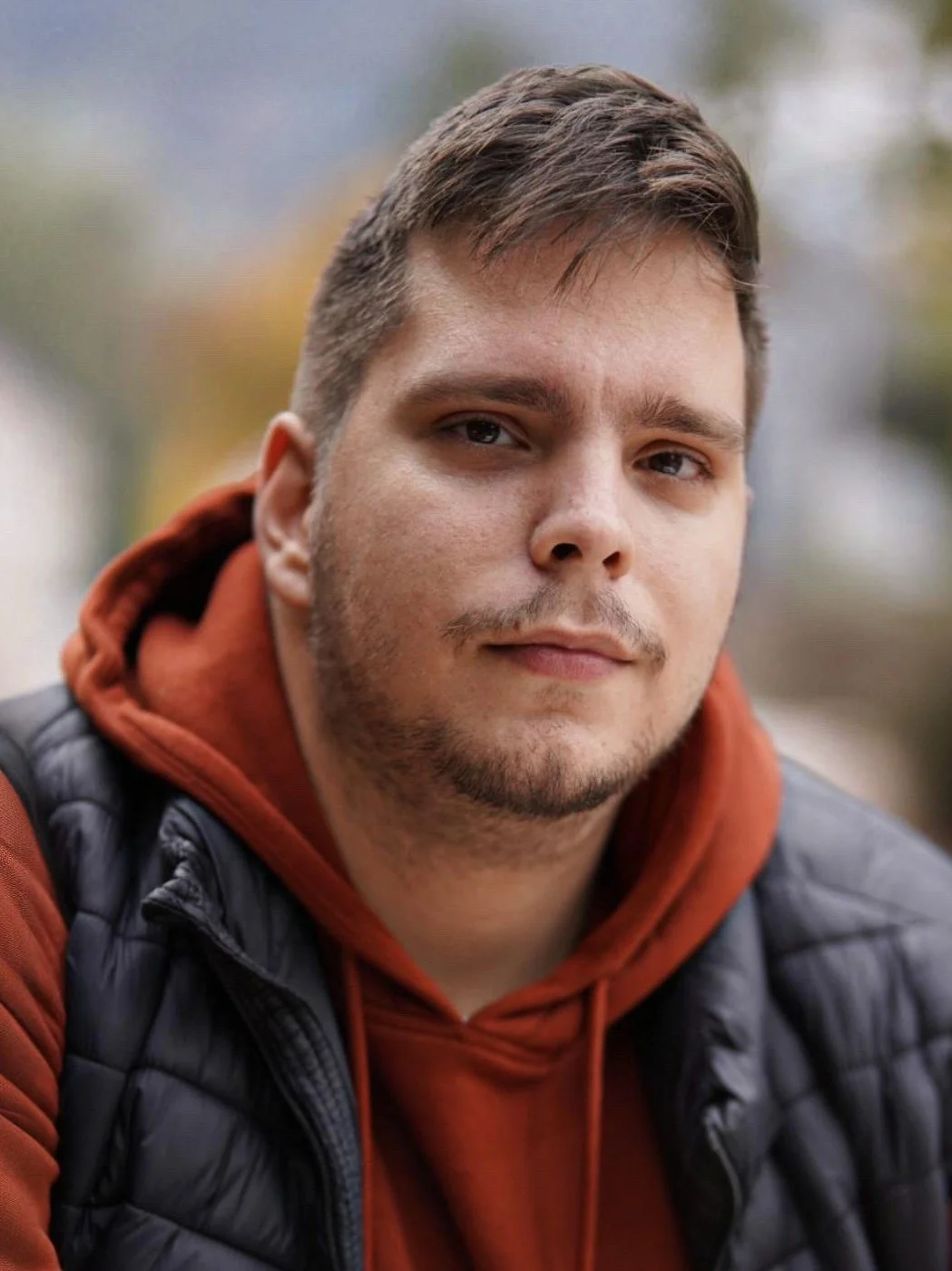 Felszeghy Áron fotós portréja