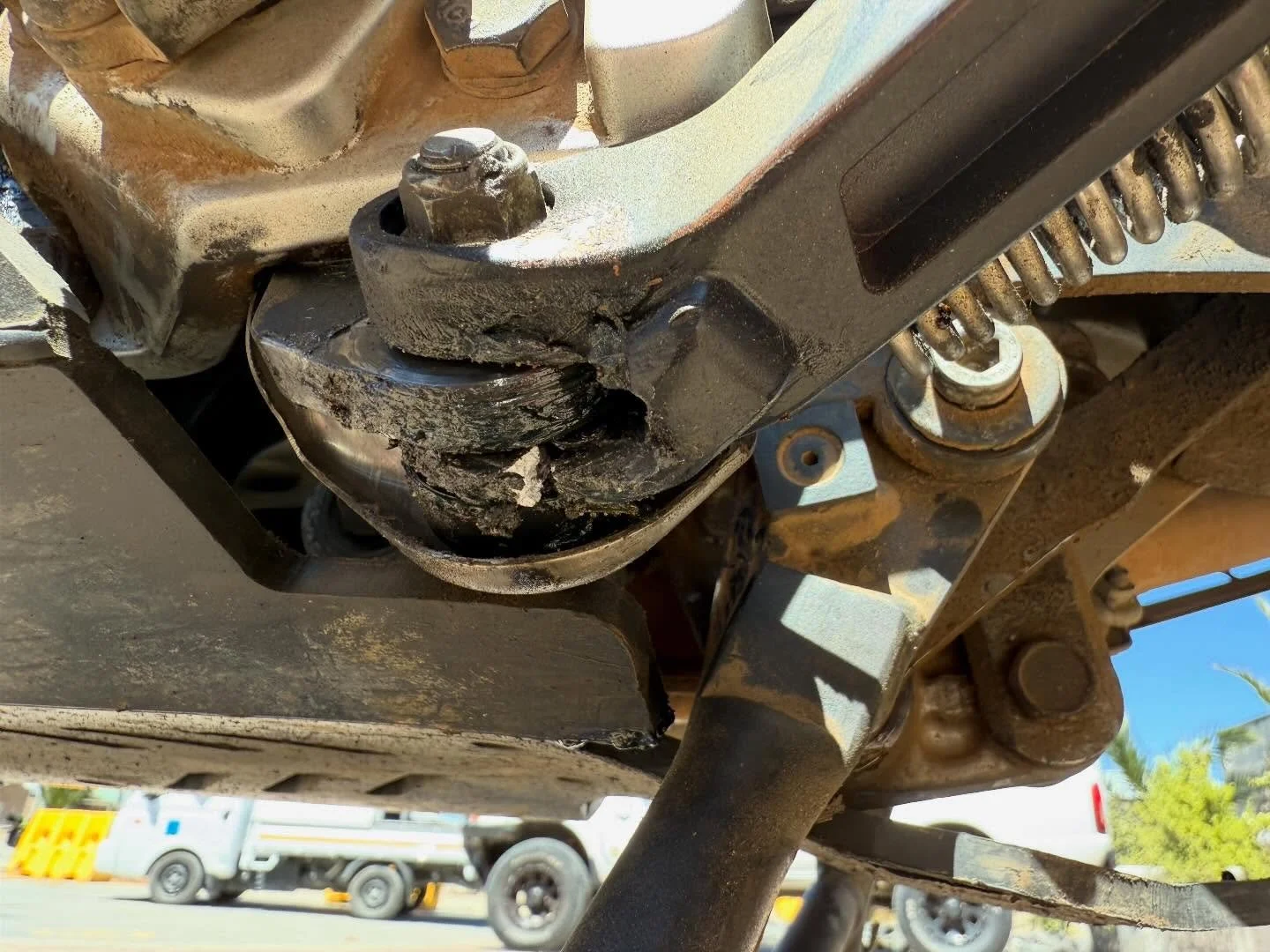 Back in Cape Town and straight into deep-clean. Everything got the once-over: straps washed, bags inspected, because now dirt was our greatest enemy.

Dropped the bikes off for a big service and, staying impressively consistent, I (Isi) broke the sid