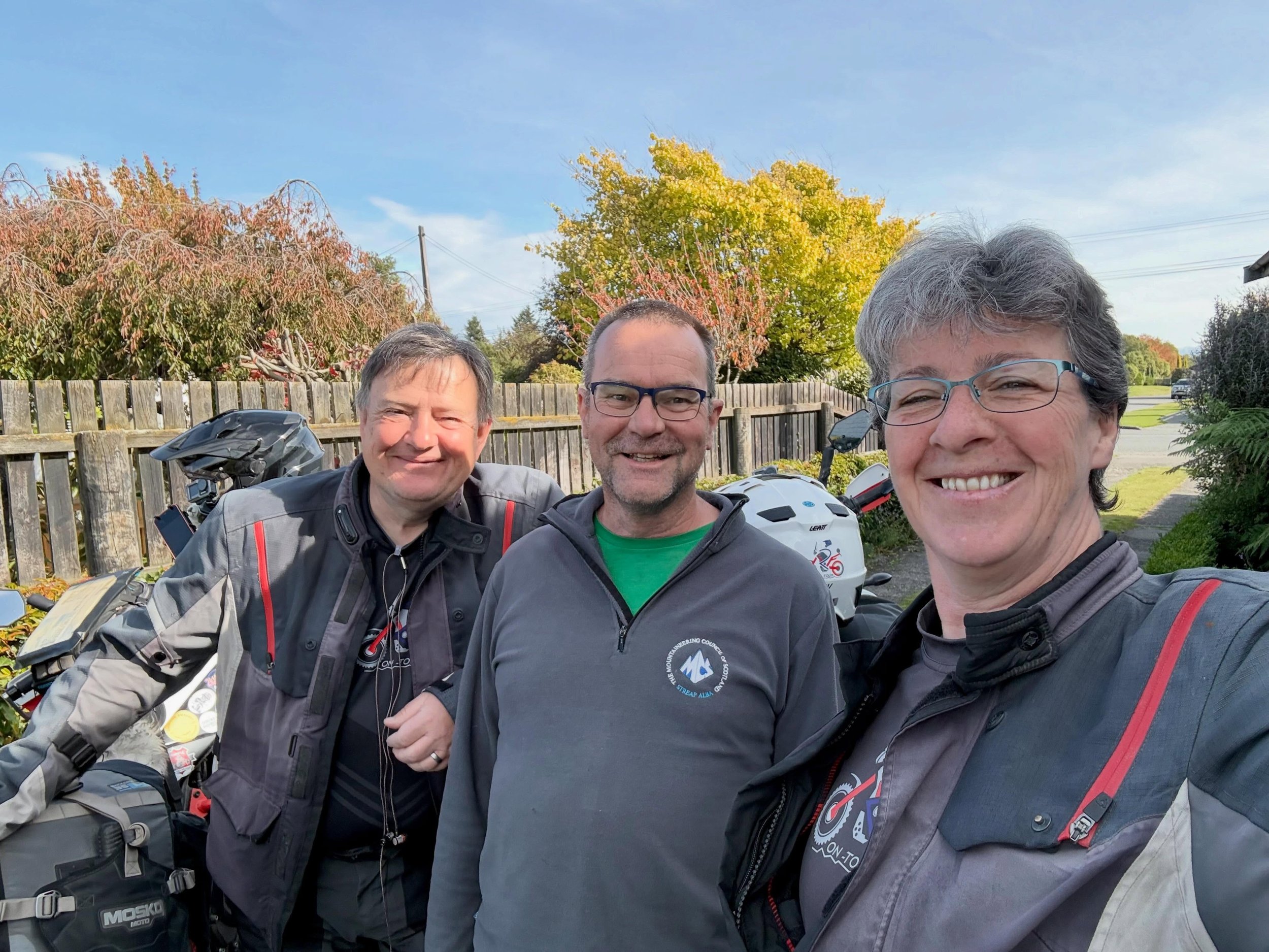 Freezing passes, sheared bolts, world-class pies, and a heart-stopping near-miss! 🇳🇿🏍️💥

Our ride from Arthur&rsquo;s Pass down to Darfield tested everything we had. We started at a crisp -1&deg;C with beautiful heavy snow on the peaks and my hea