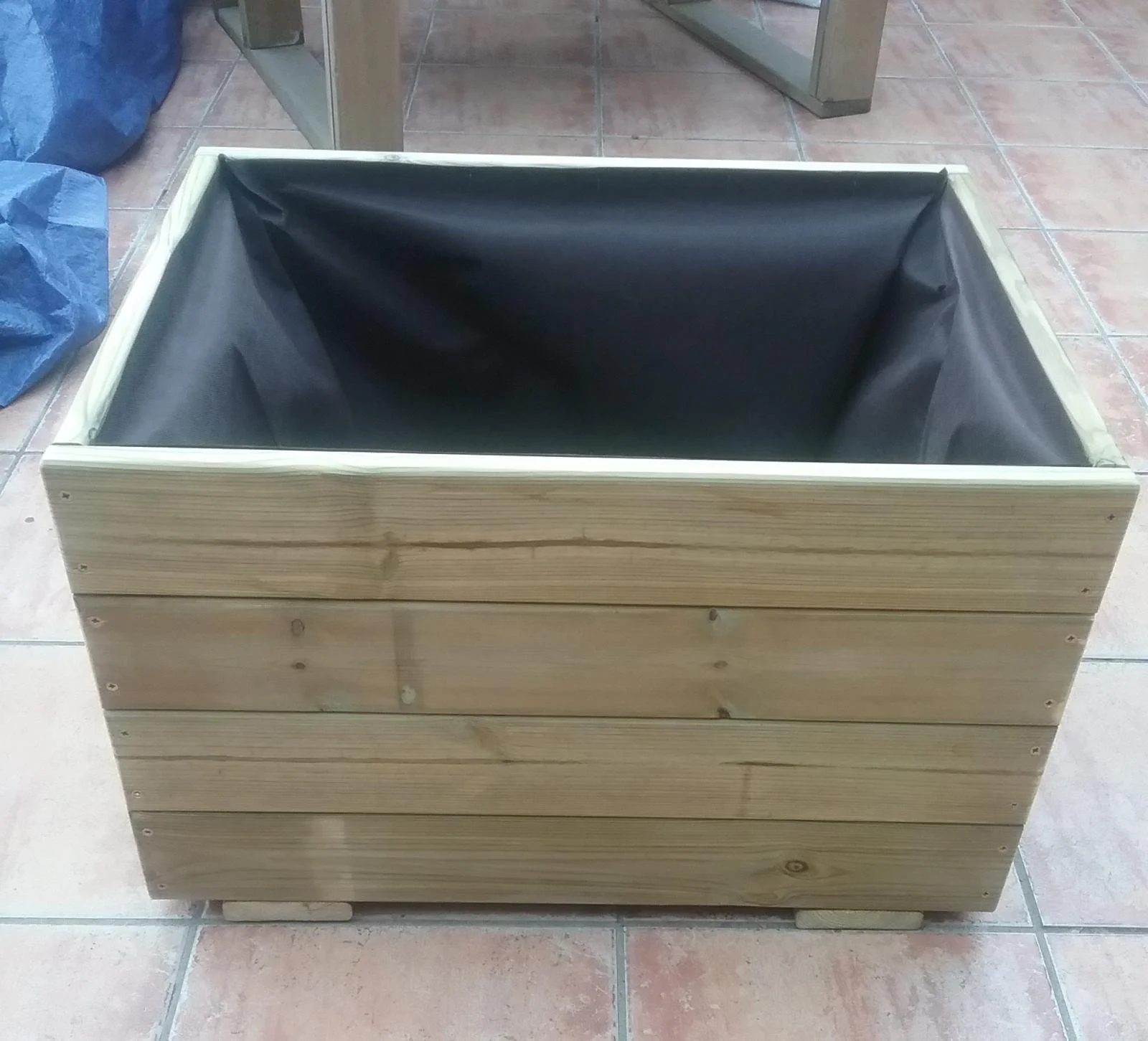 Jardinera 60x35x40 2.jpg