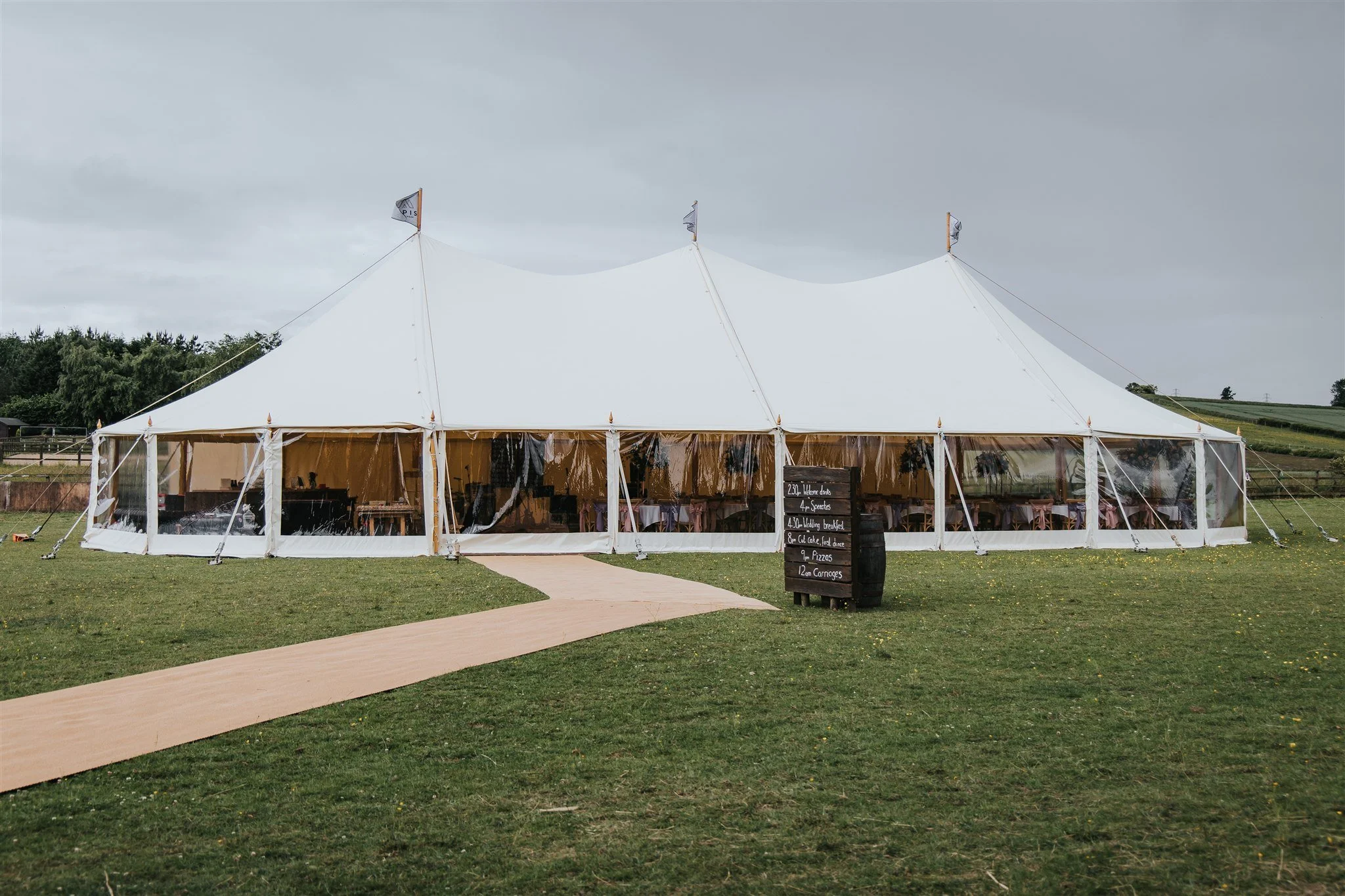 Benefits of Choosing a Marquee Wedding