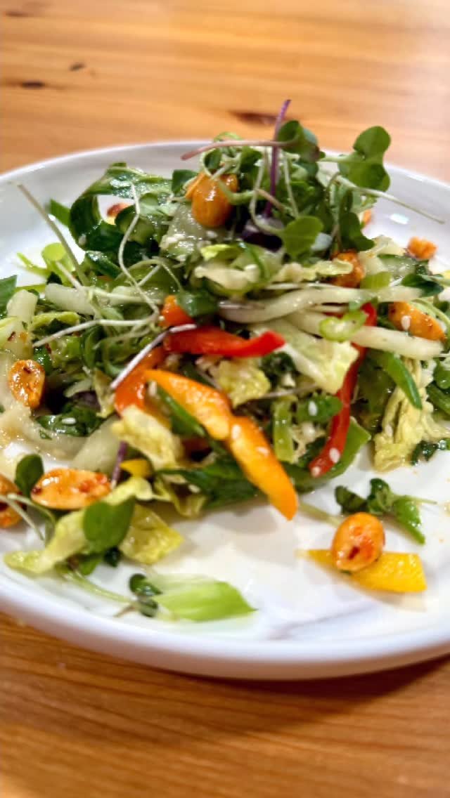 What’s one of your favorite dishes to cook down in the summer heat?!?
My cucumber ribbon salad is a great way to beat all the summer heat! Check out my YouTube channel for the full video! Link in bio!
#cooking #ilovefood #delicious #delicio