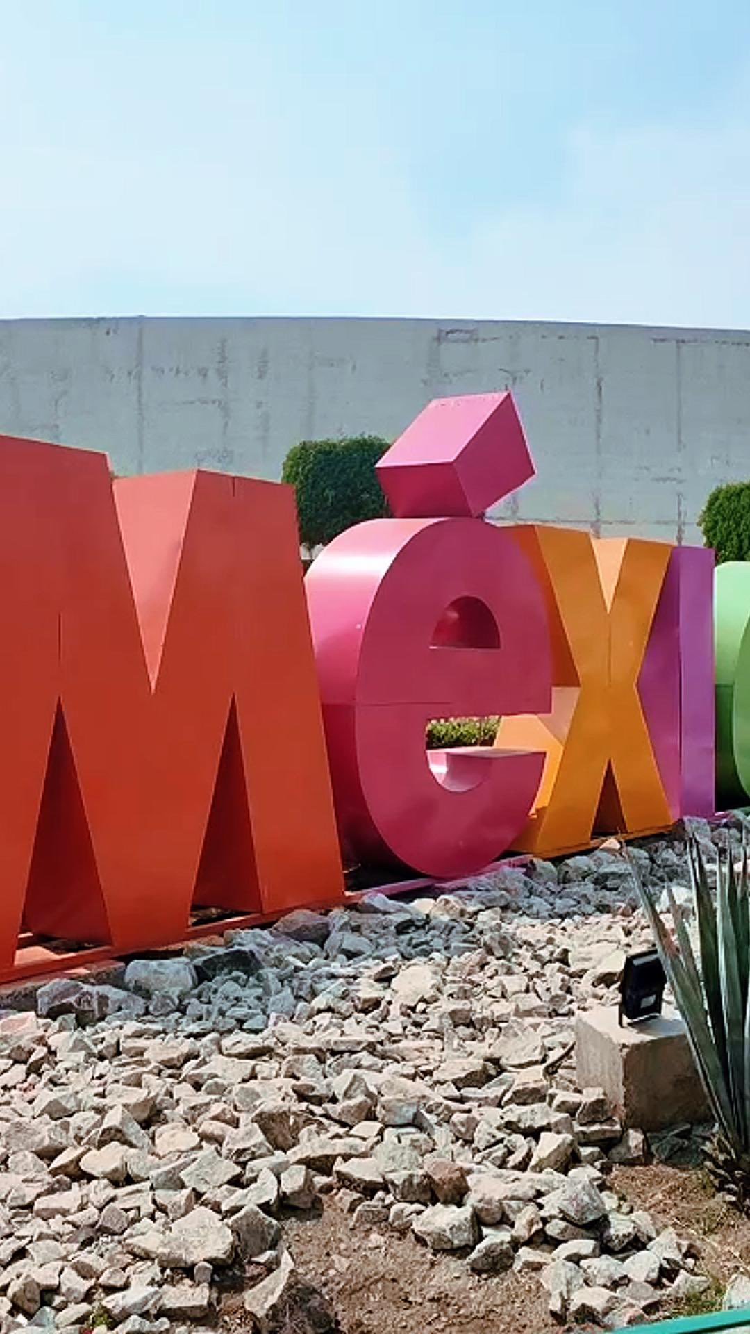 MEXICO CITY = DELICIOUS FOOD!! A quick glimpse into my first 2 days of eating in the amazing and beautiful Mexico City! Check out the full Vlog on my channel to see what I have to say about eating at a Michelin Star Taqueria! Here is a hint, it was S