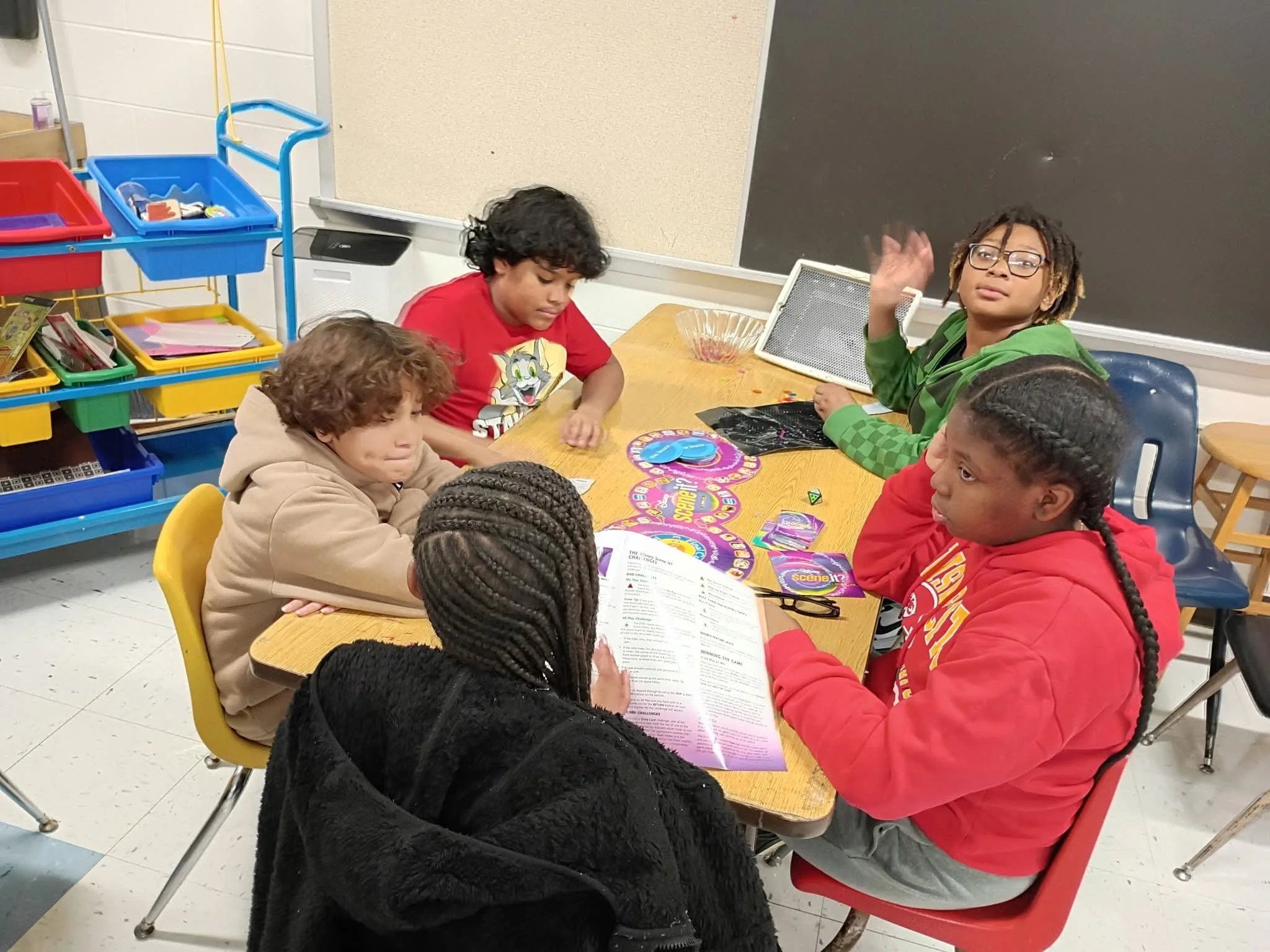 Meadowmere students enjoying their new STEAM room.