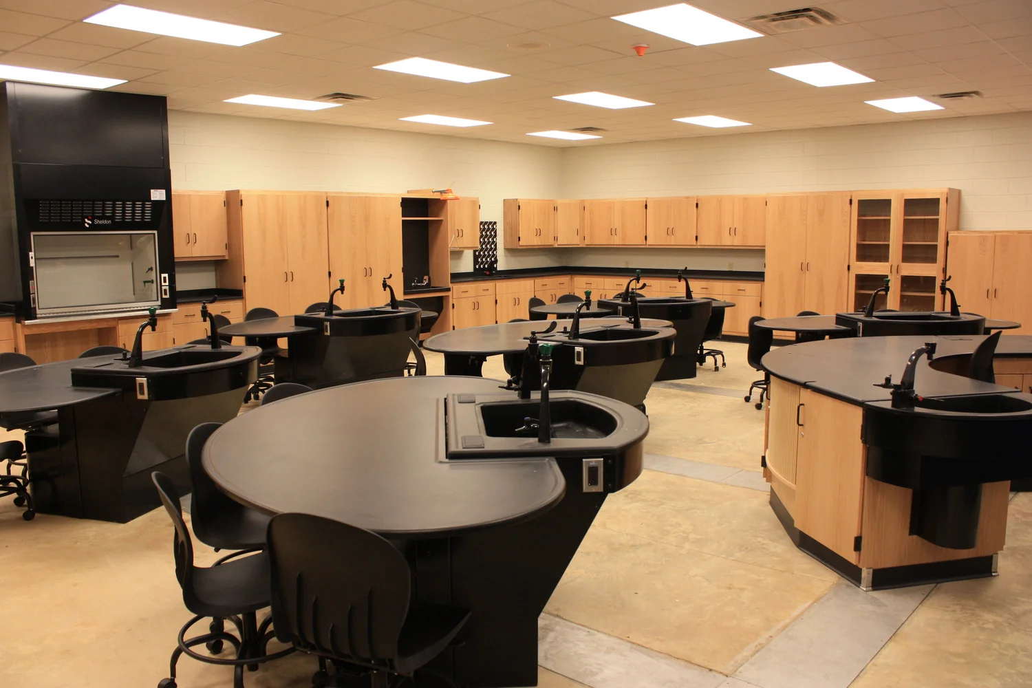 EDUCATIONAL WORKSTATIONS — LABSCAPE