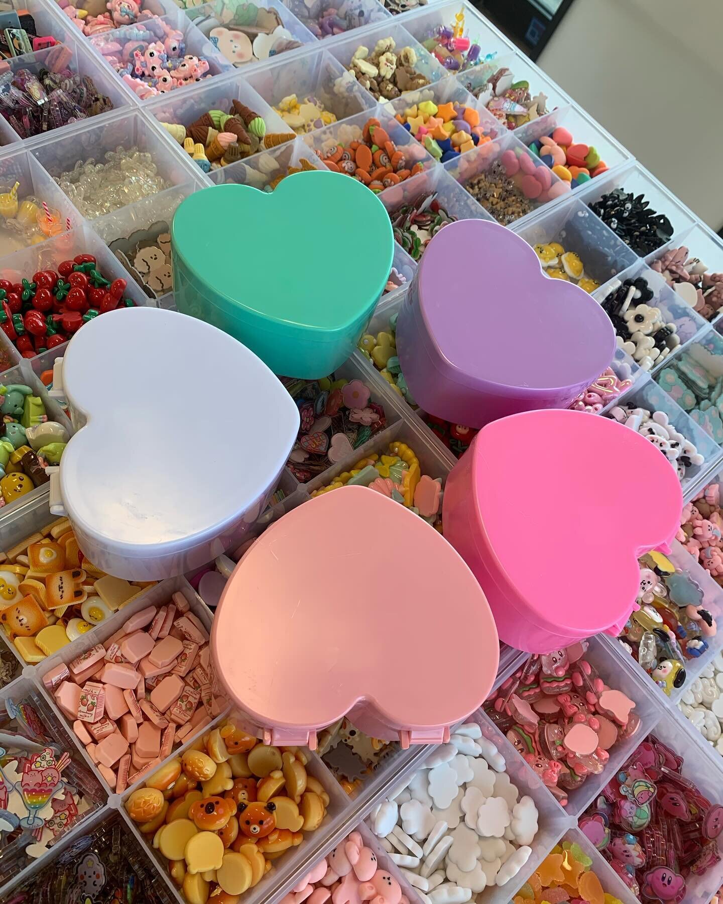 New jewelry box colors are in! 🌈 (pink, hot pink, purple, teal, white)