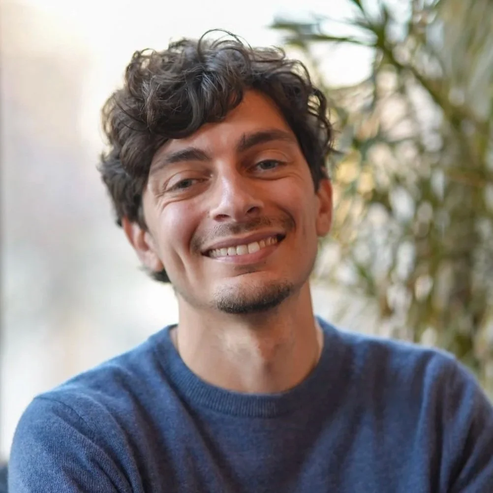 Luis Zanforlin profile picture.