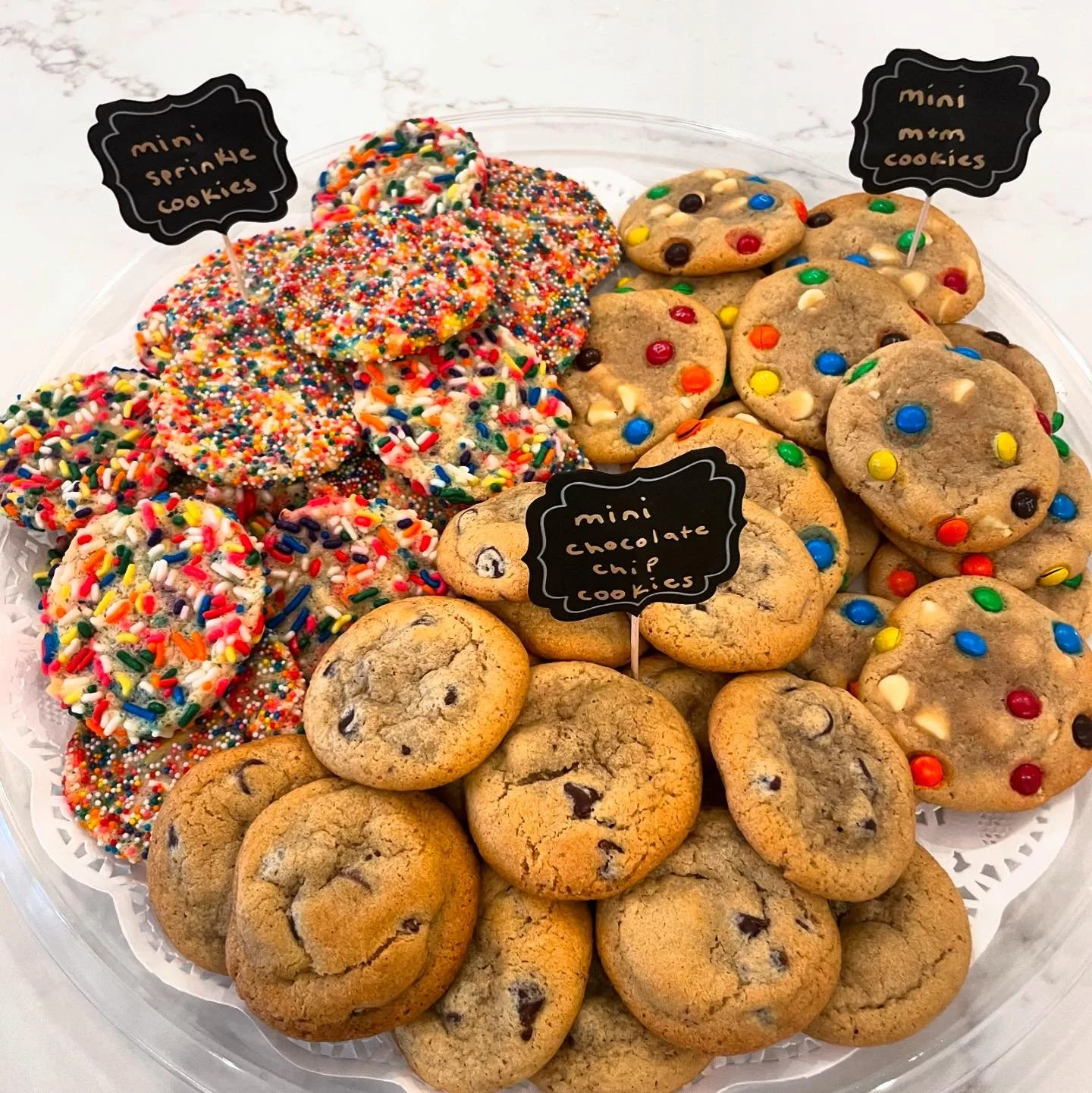 Cookie platter galore 🌈