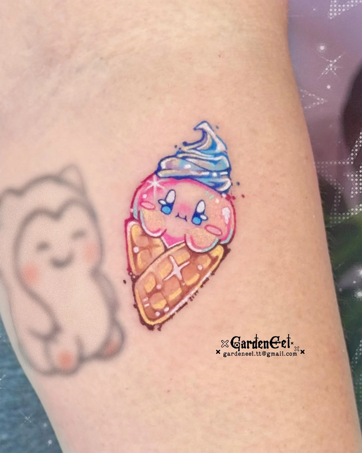 🍦Ice cream Kirby
Flash design ✨
Thanks for trusting! 💕 
.
&middot;̩͙꒰ঌ ✞.᛭..✟..᛭.✞ ໒꒱&middot; ﾟ
.
Based in Toronto - Dce. [Open]
Orlando - Jan.9-11 2026 
.
DM/Email to book✨ More available flashes in the highlight
.
.
.
#kirby #kirbyfanart #kirbyta