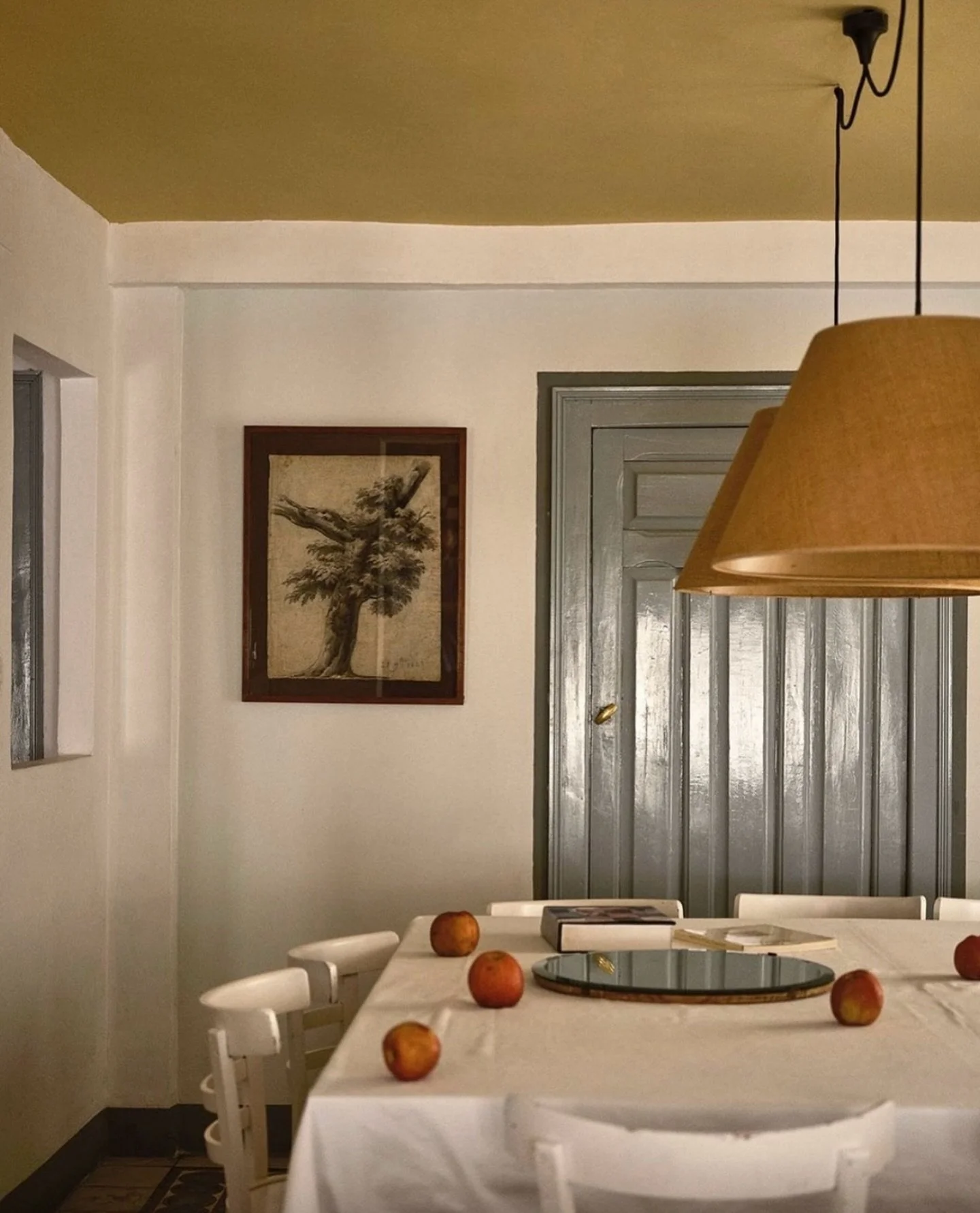 i n s p i r a t i o n &bull; Bed &amp; Breakfast in La Rioja, Spain

Designer &bull; @casajosephine 

#cottagedesign #bedandbreakfast #diningroomdesign #communaldining