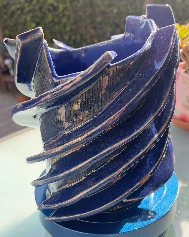 What do you think of this new swirly style? Makes taking these spinning videos really fun 🍭🍥💫🌀🌪️
.

 #ceramictableware #handmadevase #ceramiclove #ceramicstudio #iloveceramics #contemporaryclay #loveceramic #ceramicsofinstagram #ceramicsculpture