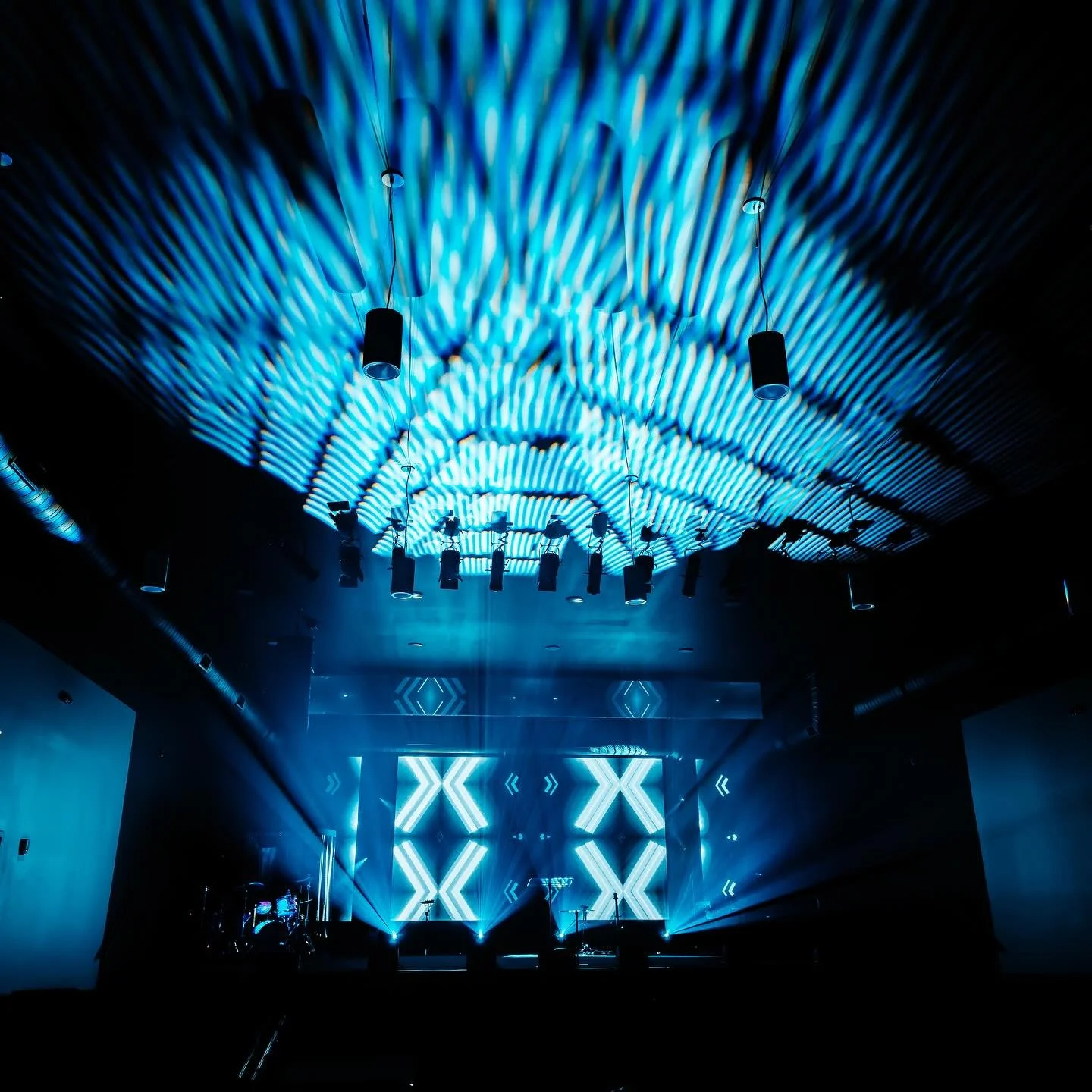 Check out our latest blog post about the VUE Wall! This is by far our favorite LED Wall that we offer!