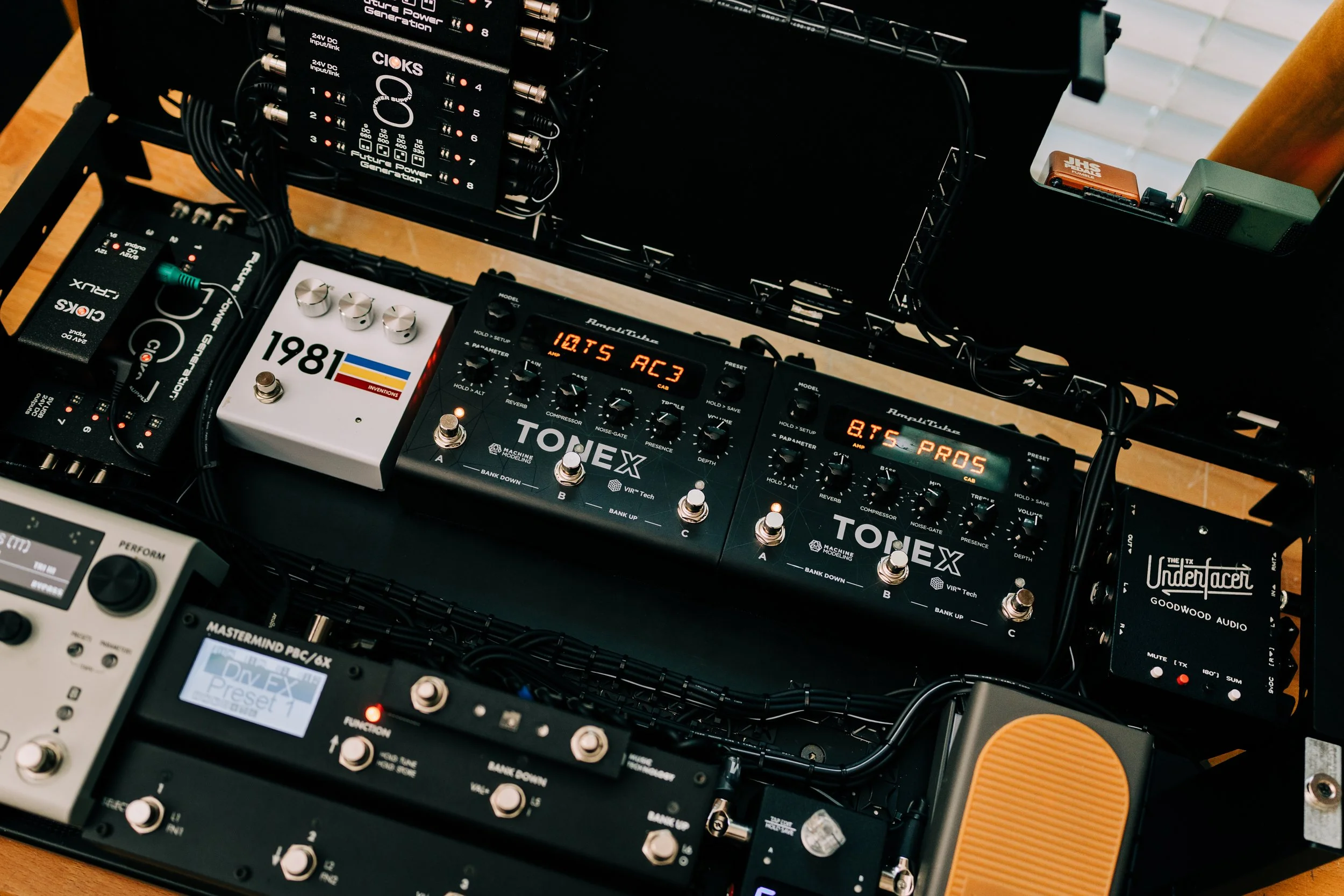 This RJM Pedalboard Has Everything