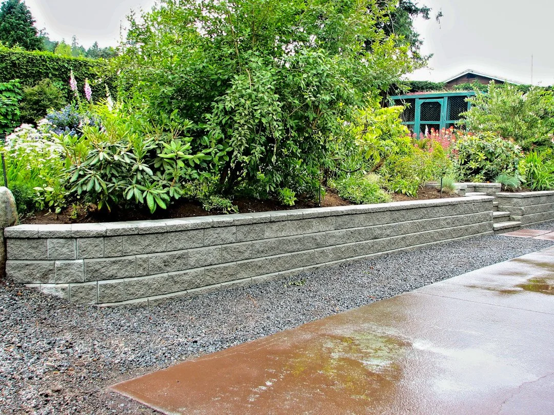 retaining wall 2.JPG