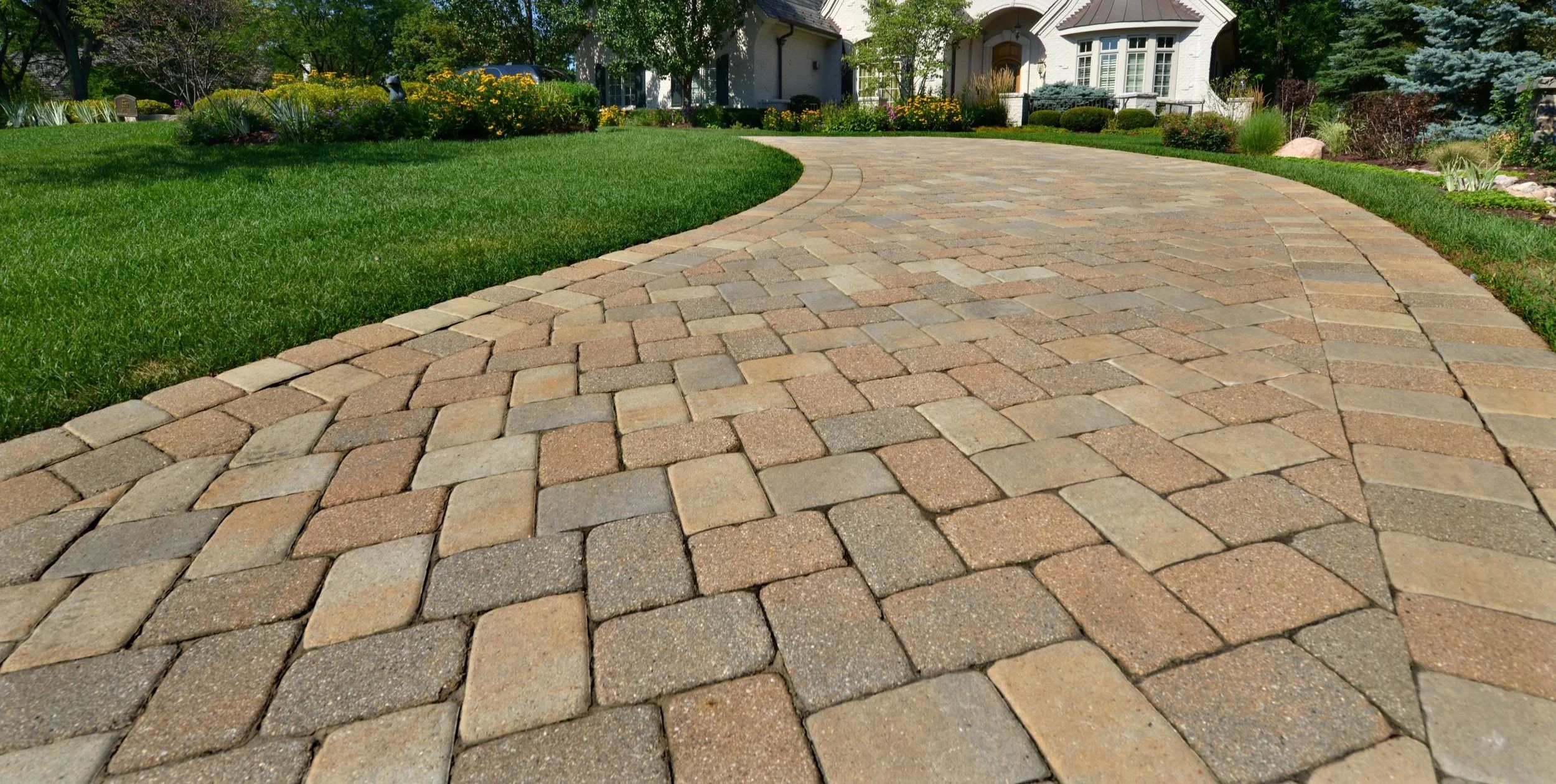 interlocking driveway 3.jpg
