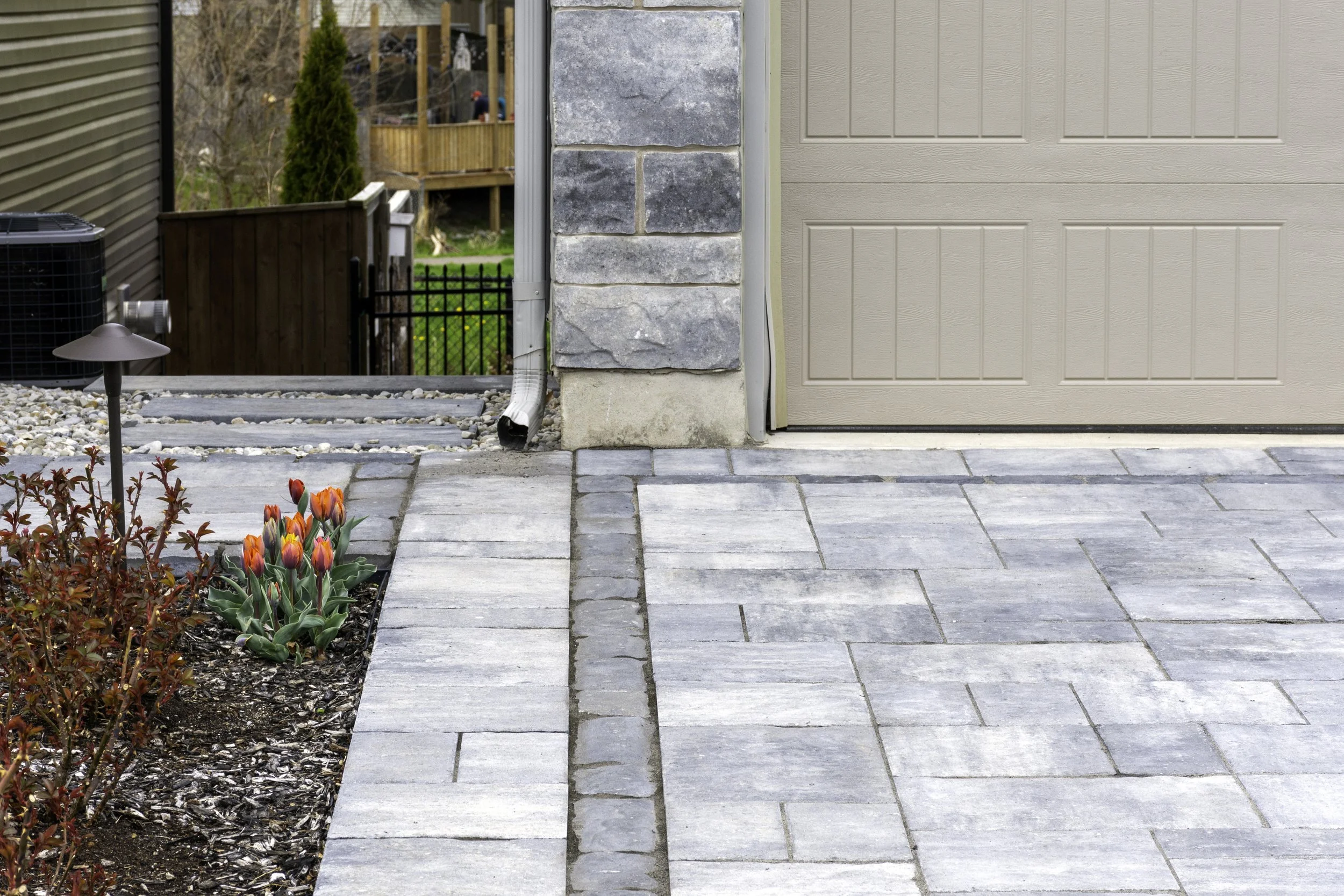 driveway 7.jpg