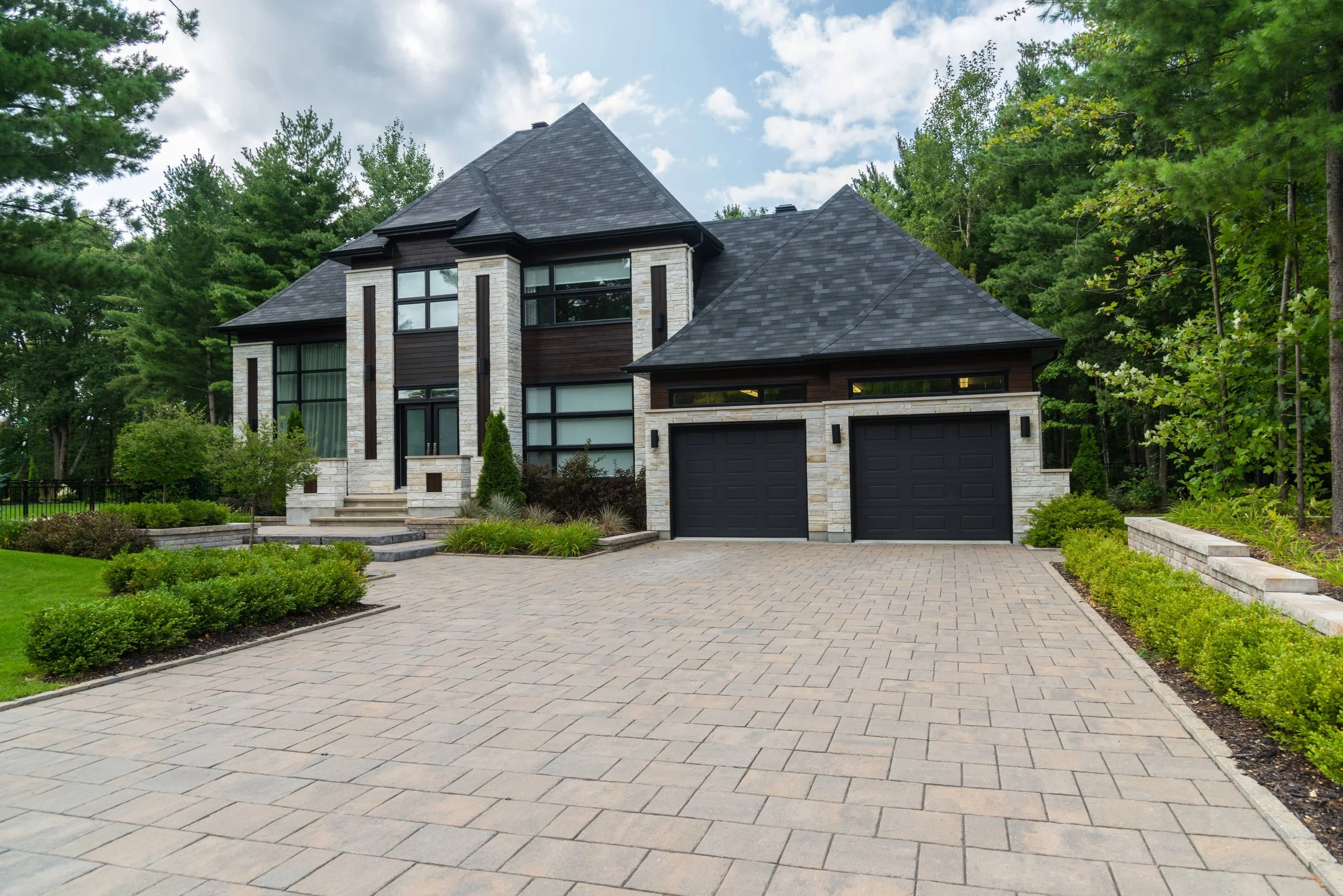 interlocking driveway 1.JPG