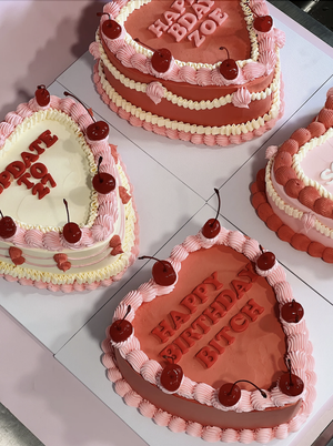 Brooki heart cakes