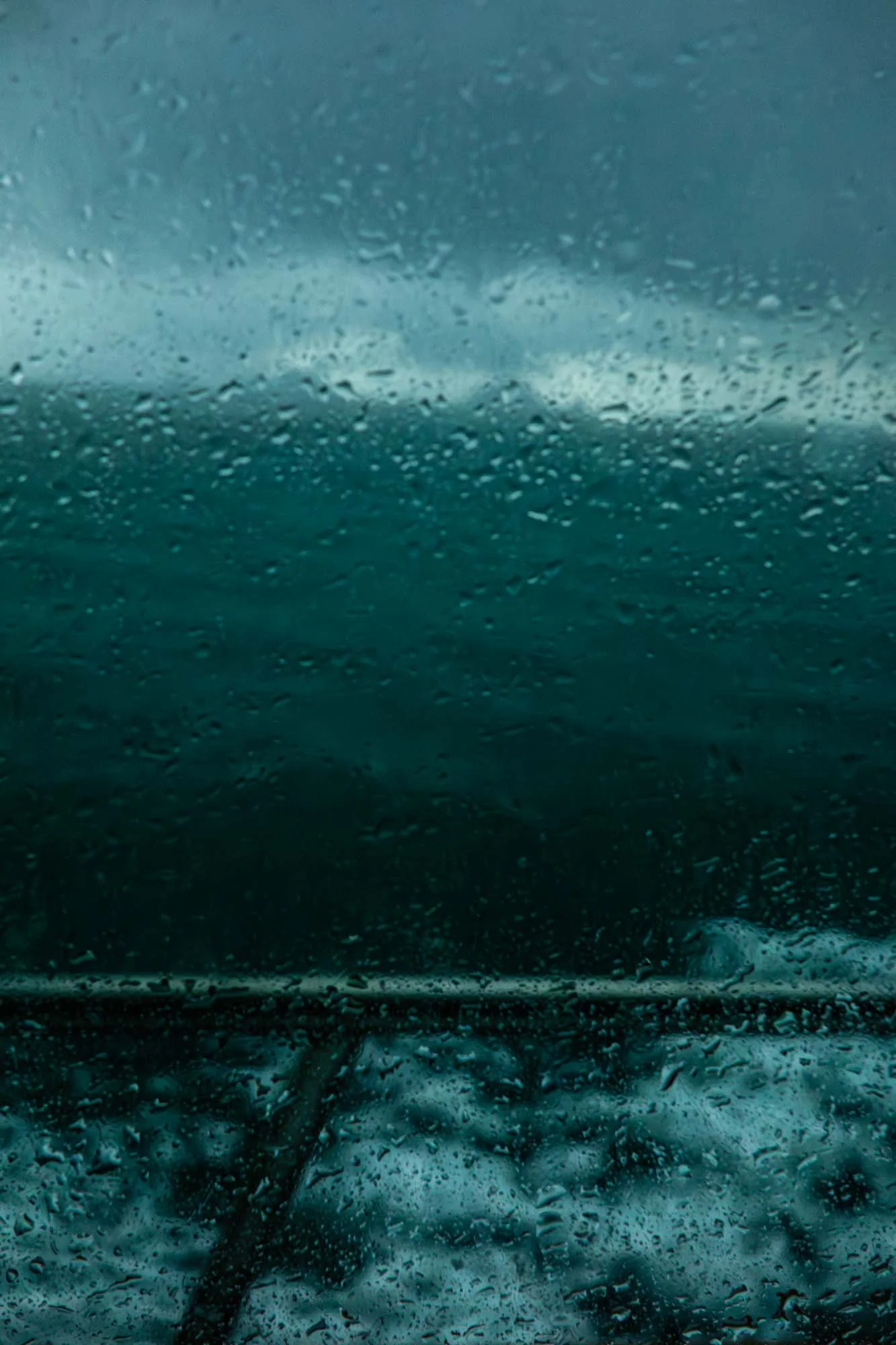 web_2000_JulieLandrieu_untitled shoot_250402_0895.jpg