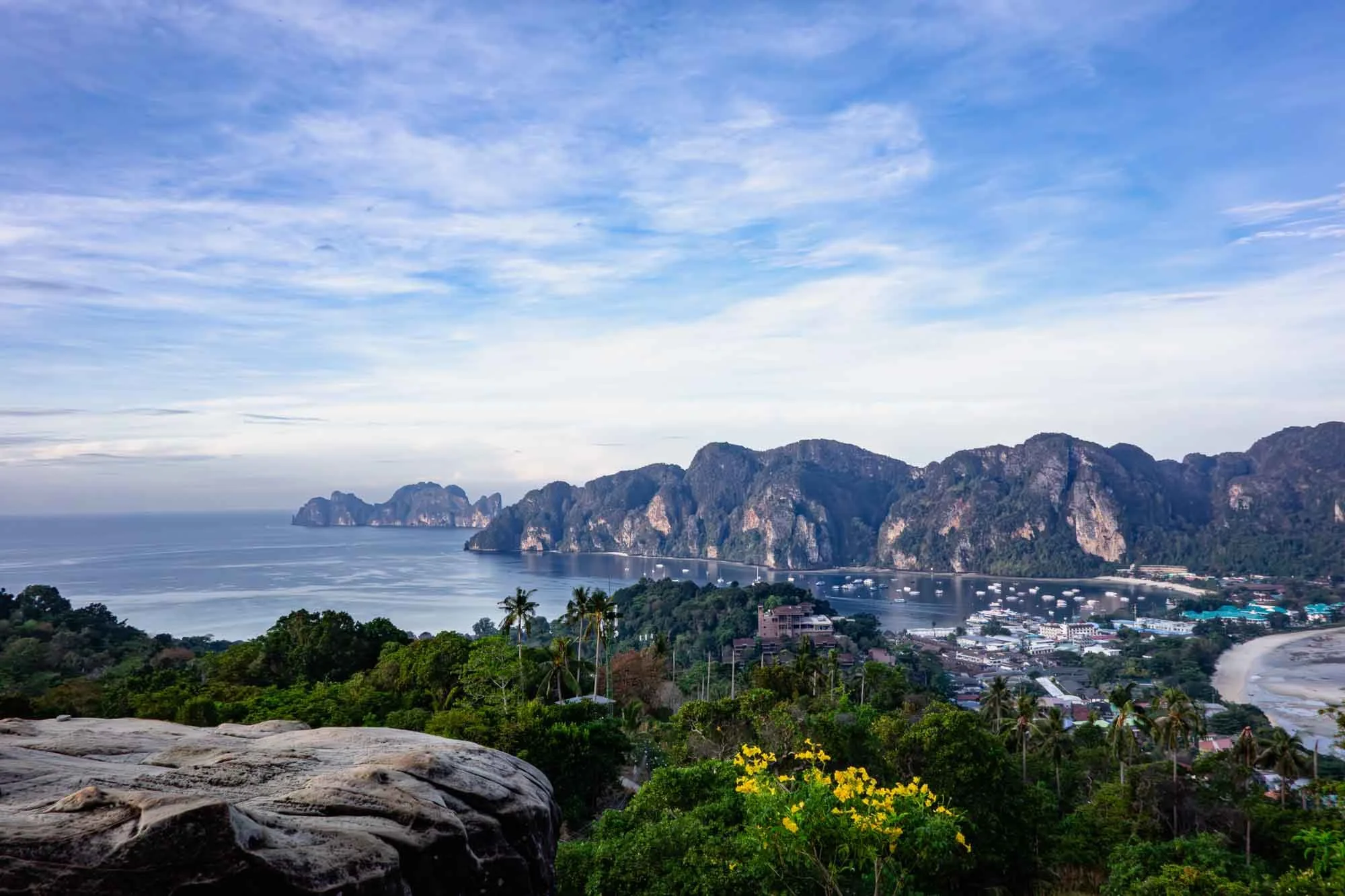 web_2000_JulieLandrieu_untitled shoot_250402_0863.jpg