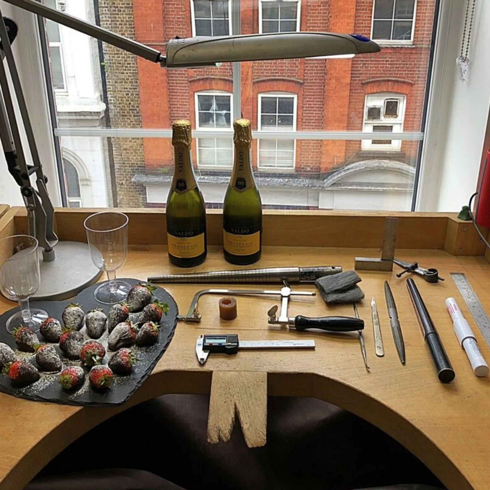 Experience the Hatton Garden Wedding Ring Workshop for Custom Design