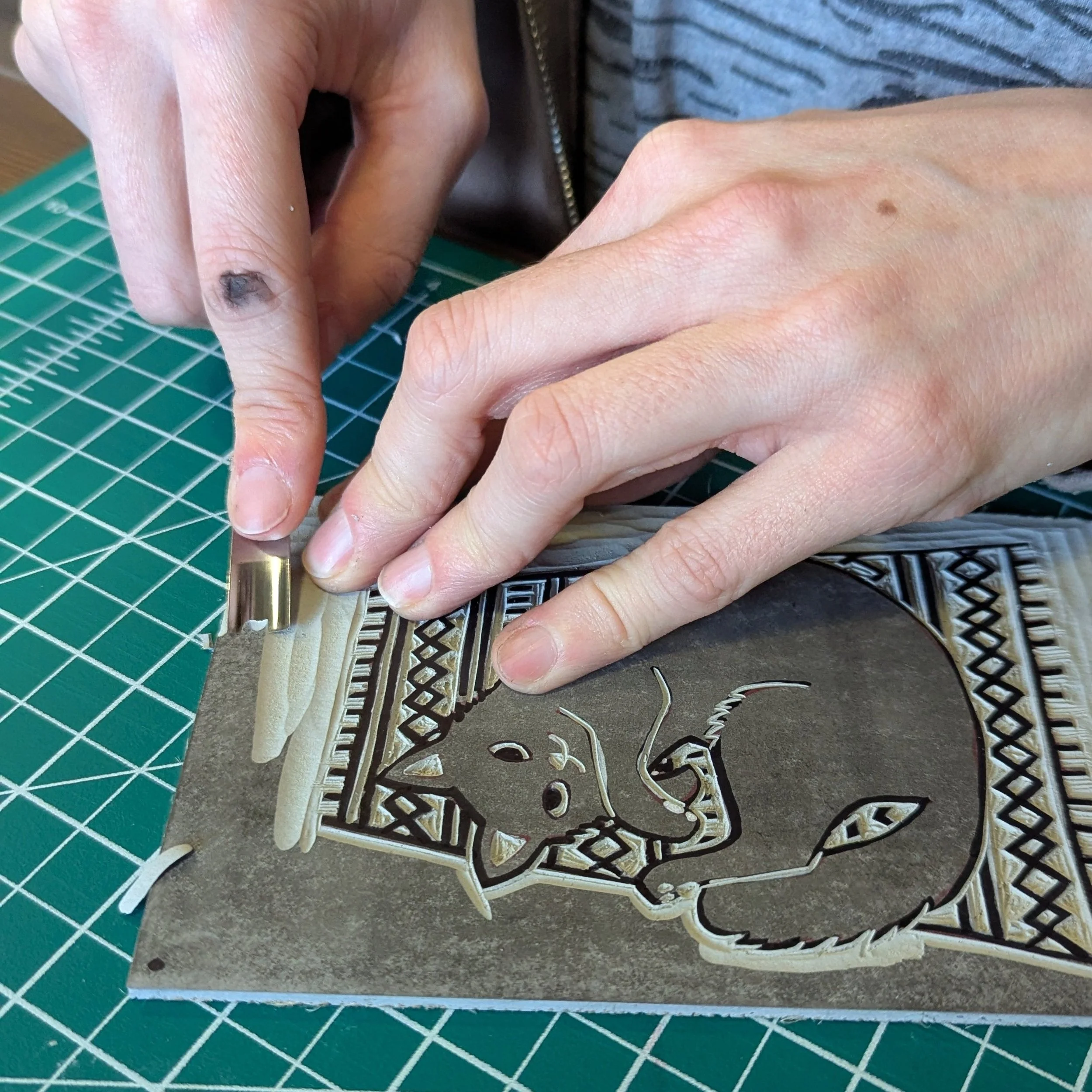 Beginner Friendly Linocut Workshop Gift Voucher with Frankie Brown in Portsmouth Hampshire